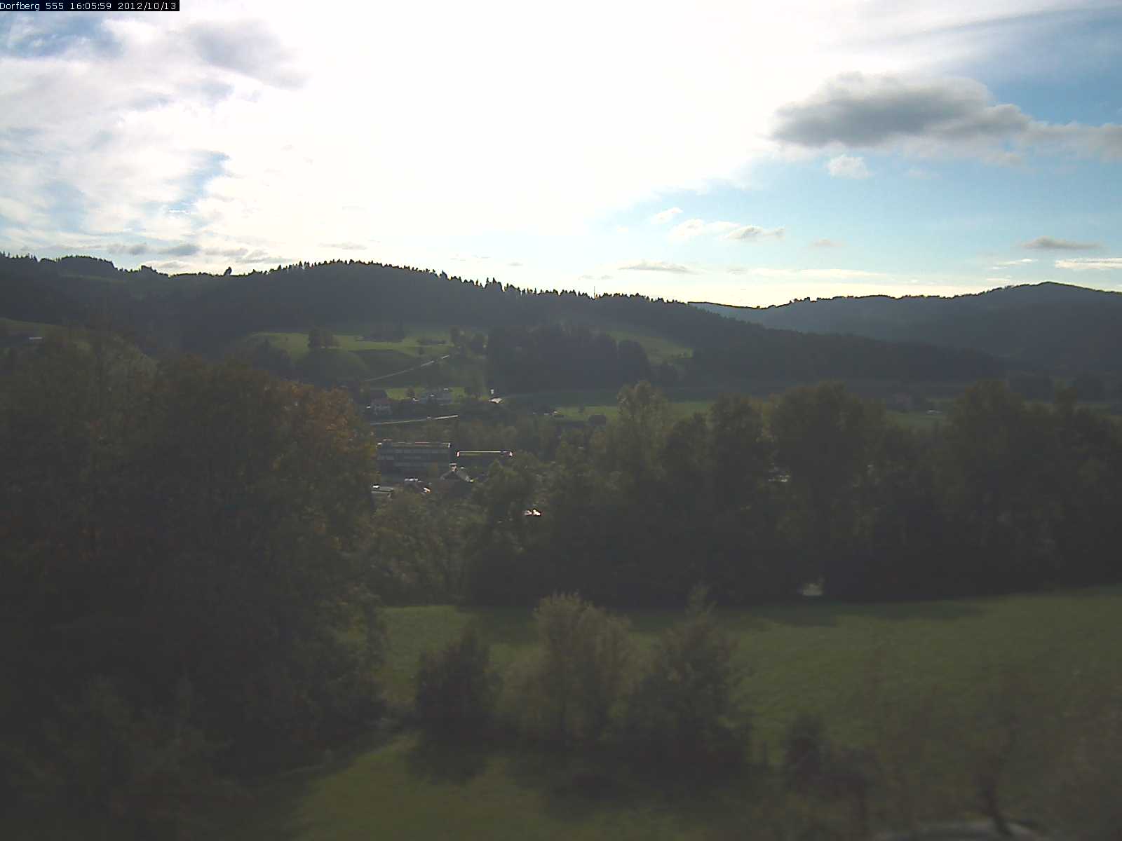 Webcam-Bild: Aussicht vom Dorfberg in Langnau 20121013-160600