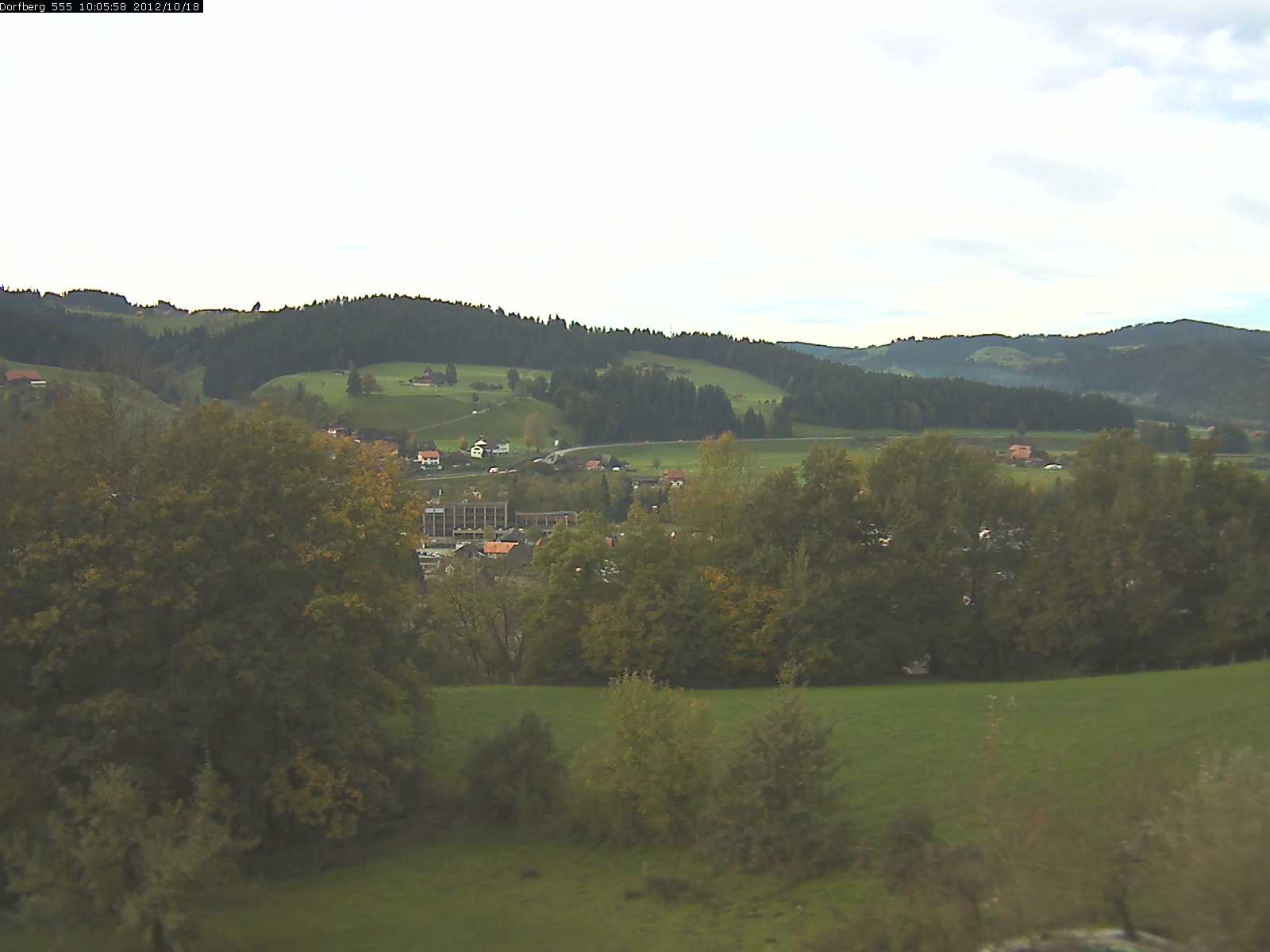 Webcam-Bild: Aussicht vom Dorfberg in Langnau 20121018-100600