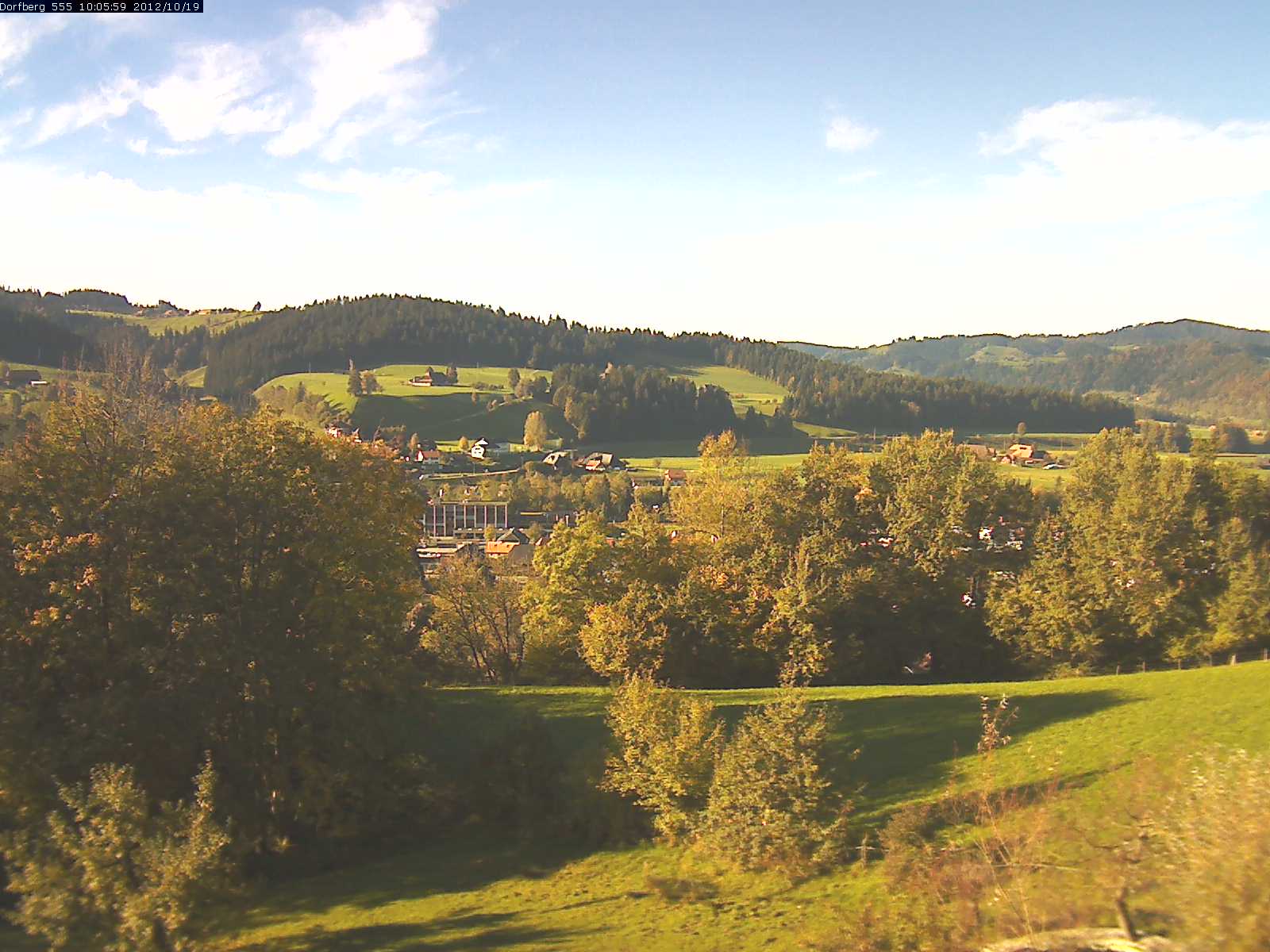 Webcam-Bild: Aussicht vom Dorfberg in Langnau 20121019-100600