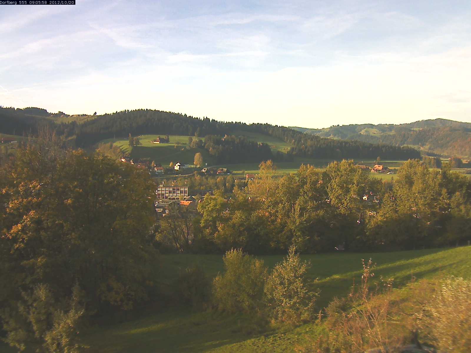 Webcam-Bild: Aussicht vom Dorfberg in Langnau 20121020-090600