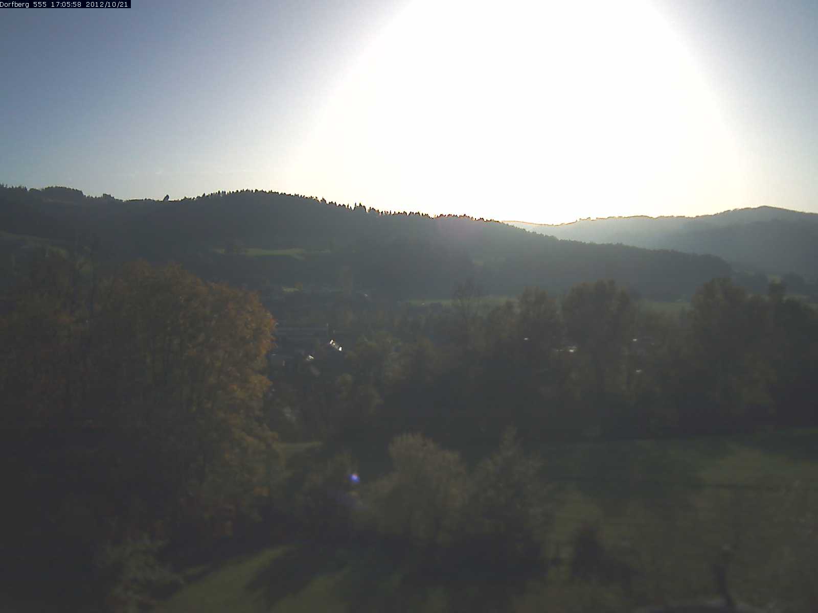 Webcam-Bild: Aussicht vom Dorfberg in Langnau 20121021-170600