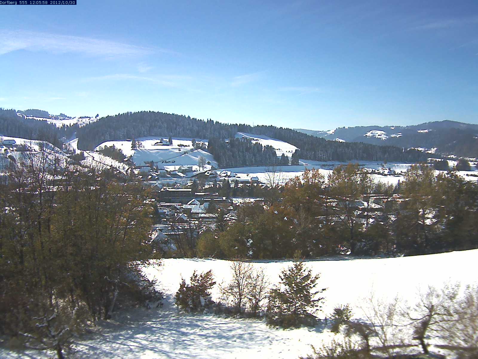 Webcam-Bild: Aussicht vom Dorfberg in Langnau 20121030-120600