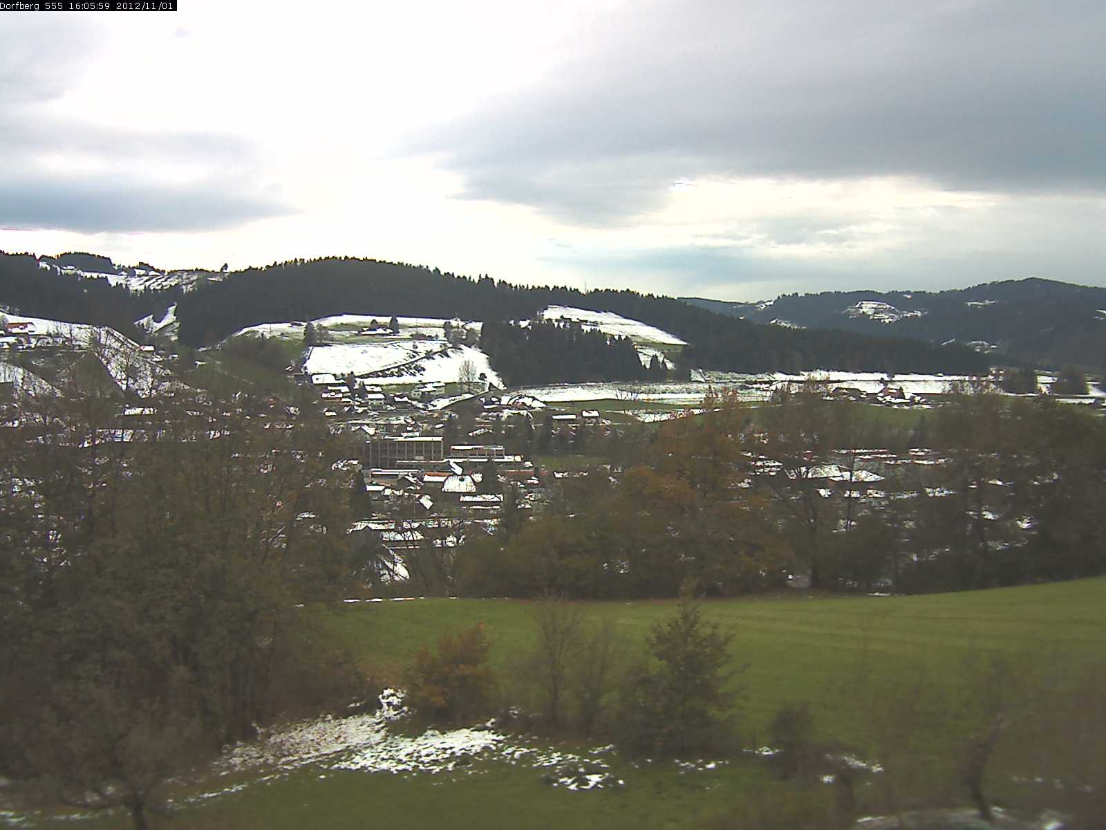 Webcam-Bild: Aussicht vom Dorfberg in Langnau 20121101-160600