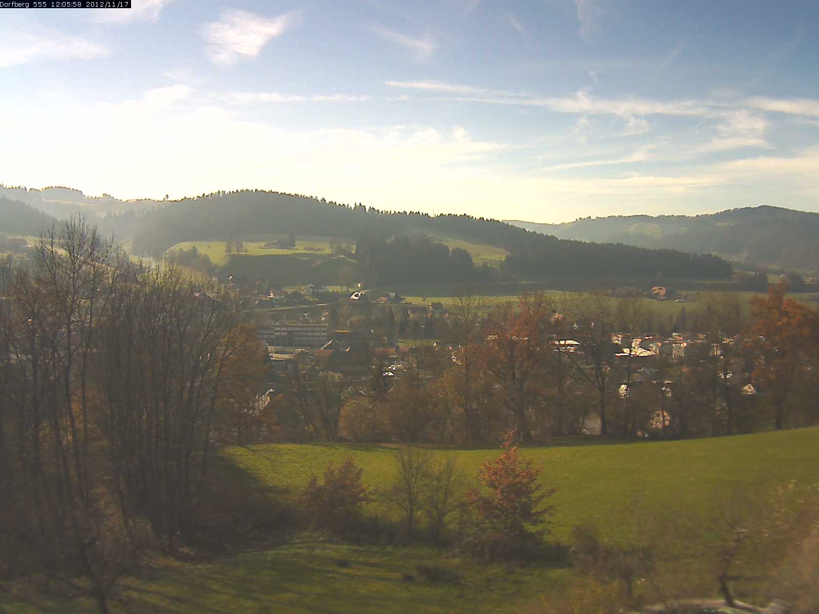 Webcam-Bild: Aussicht vom Dorfberg in Langnau 20121117-120600