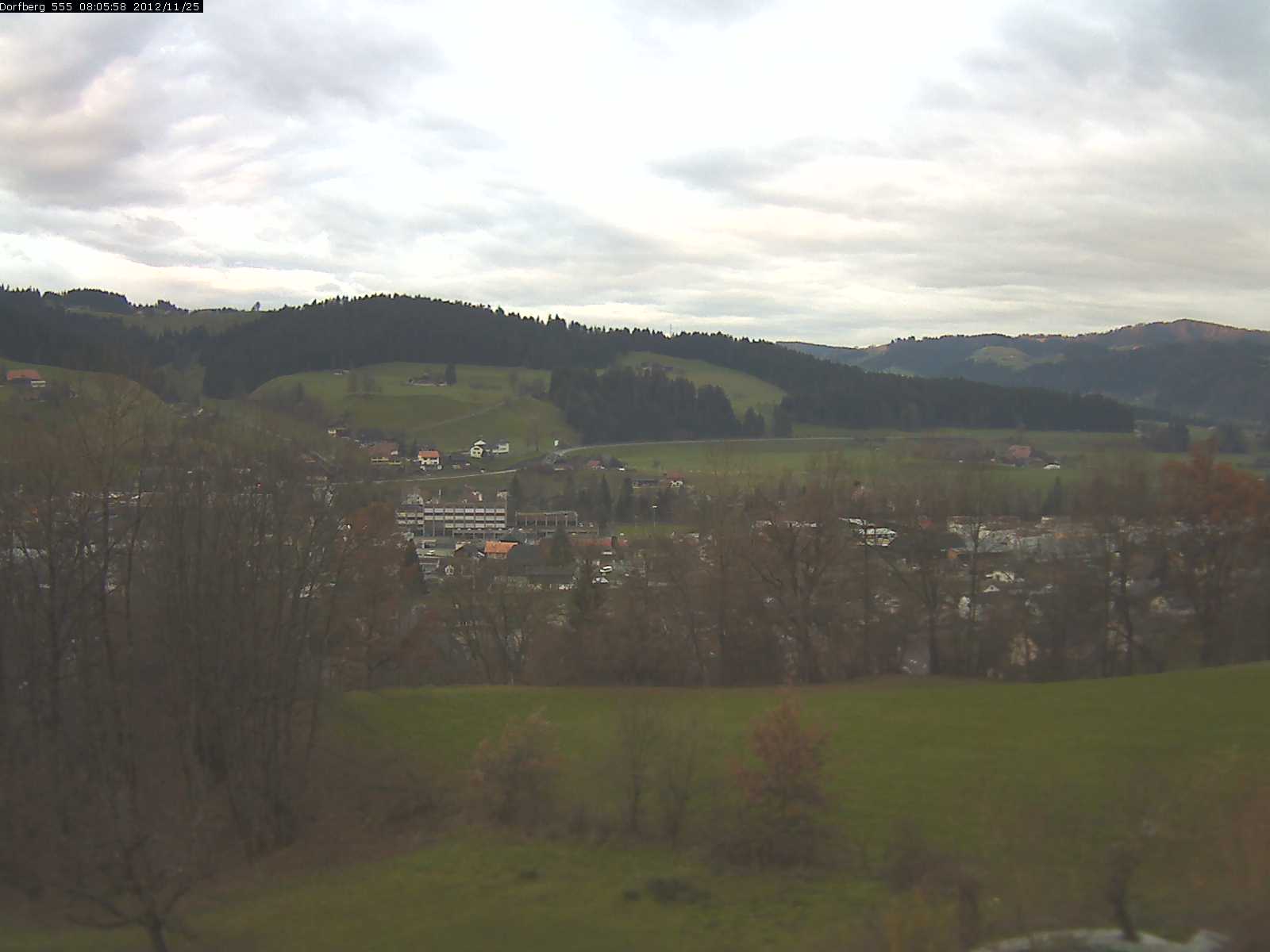 Webcam-Bild: Aussicht vom Dorfberg in Langnau 20121125-080600