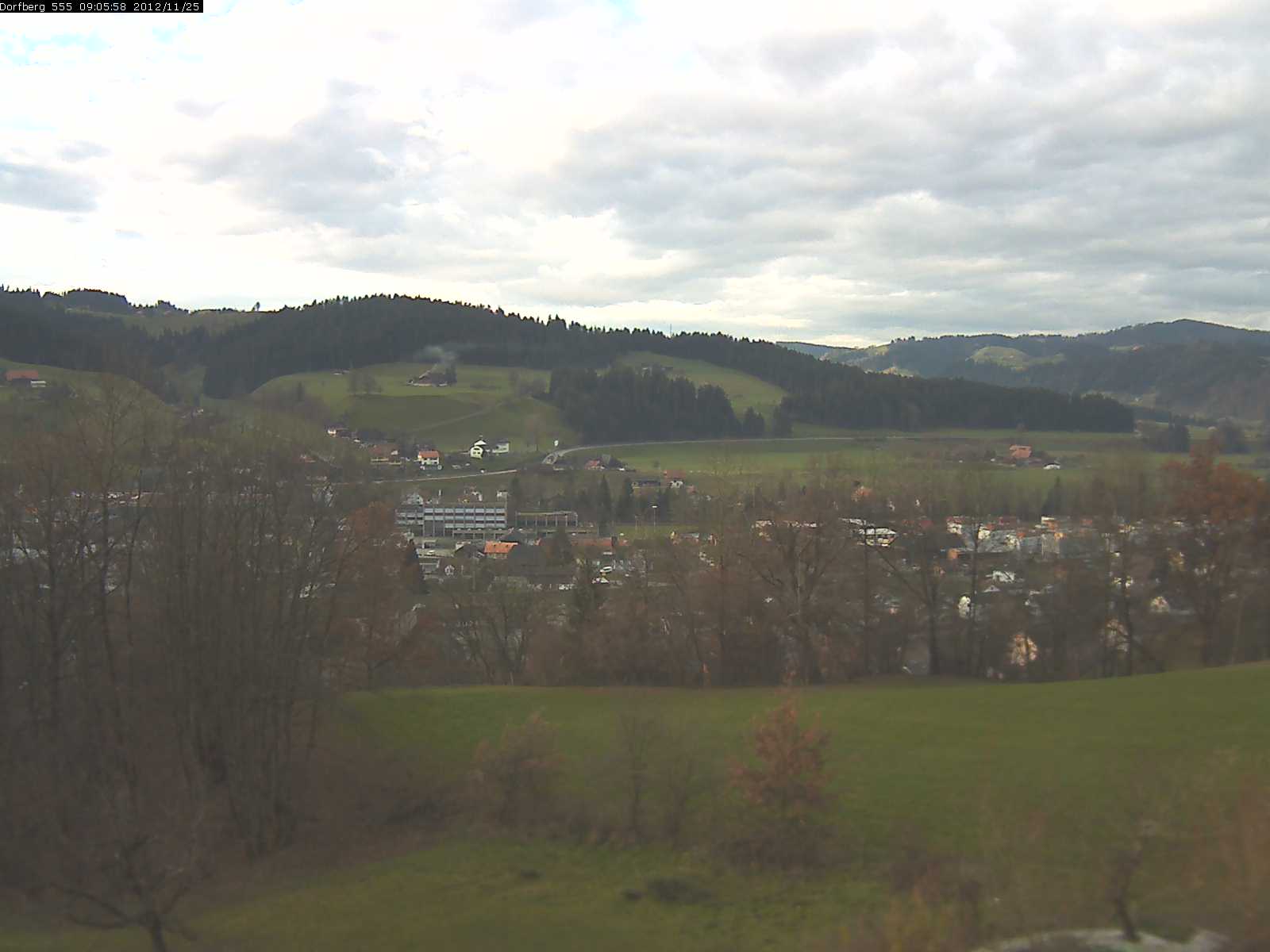 Webcam-Bild: Aussicht vom Dorfberg in Langnau 20121125-090600