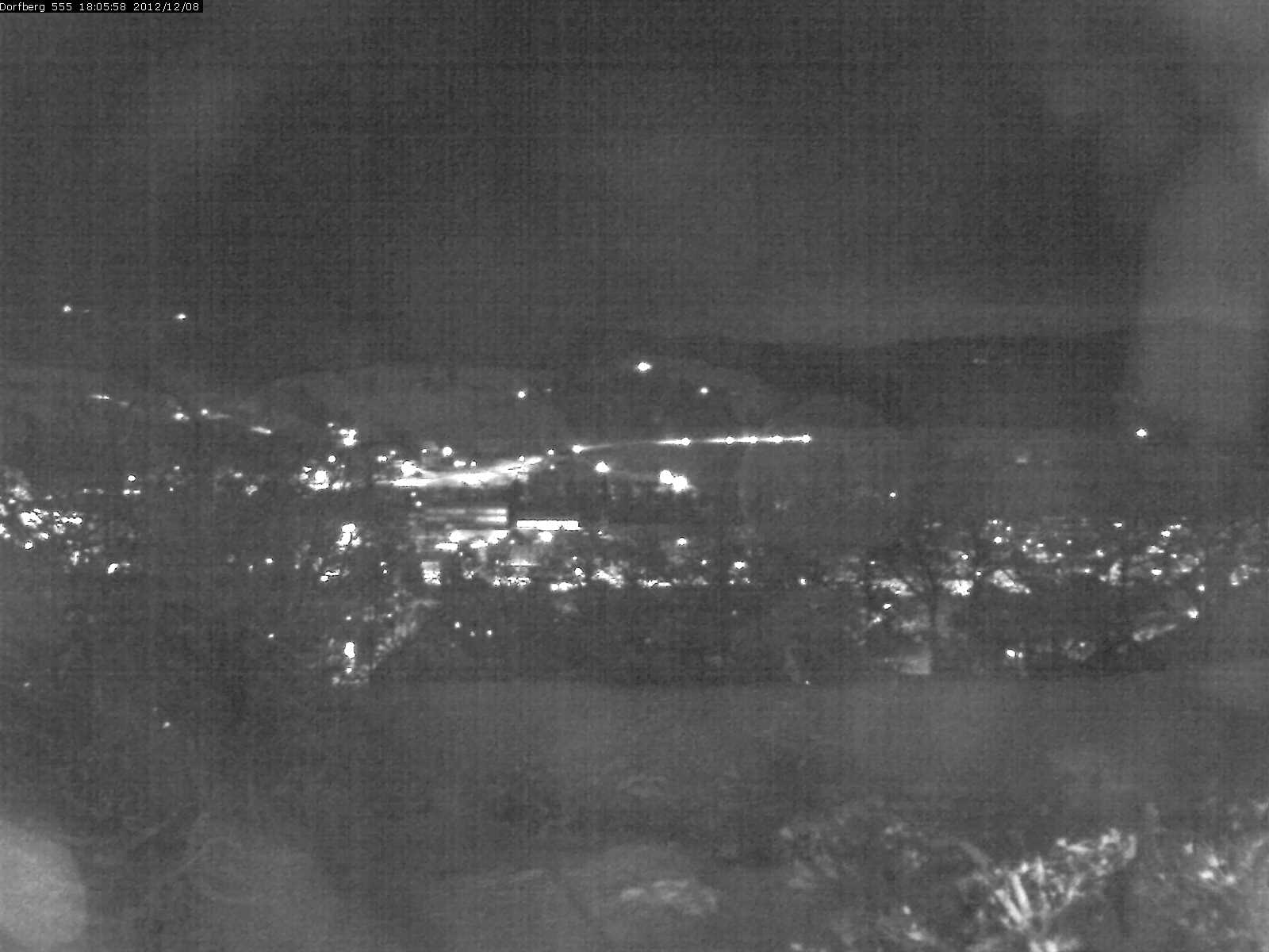 Webcam-Bild: Aussicht vom Dorfberg in Langnau 20121208-180600