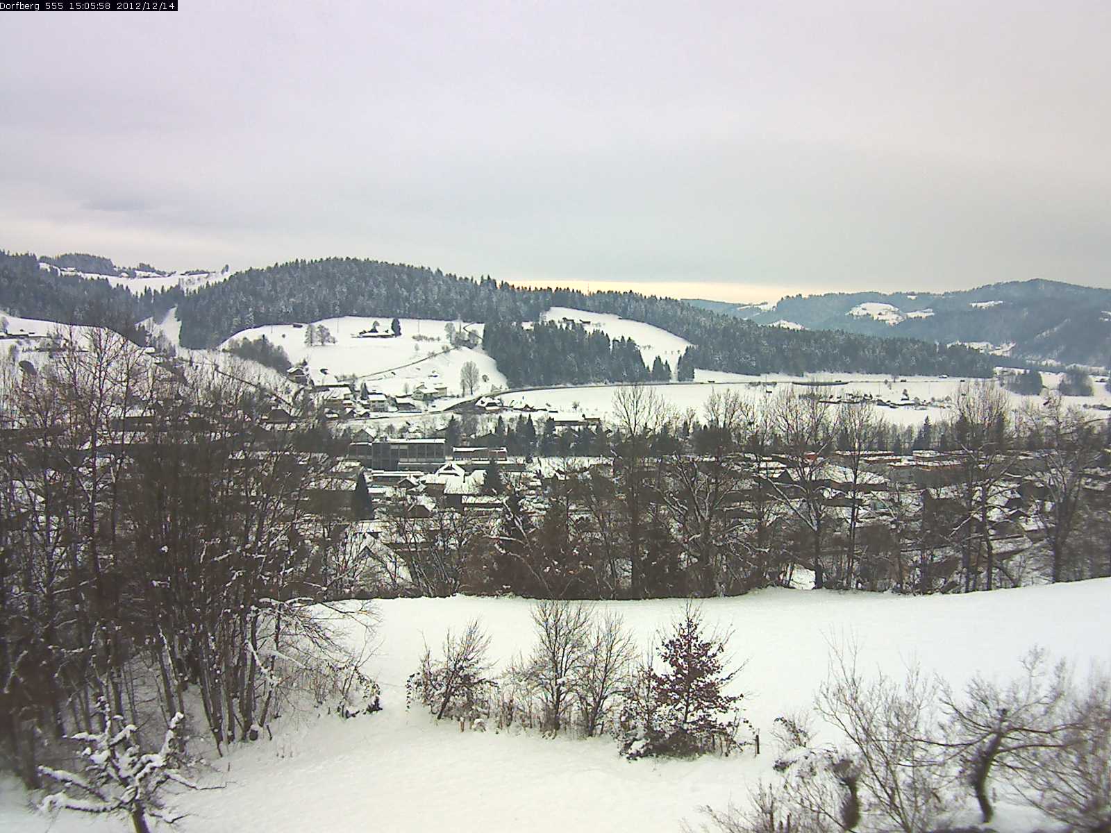 Webcam-Bild: Aussicht vom Dorfberg in Langnau 20121214-150600