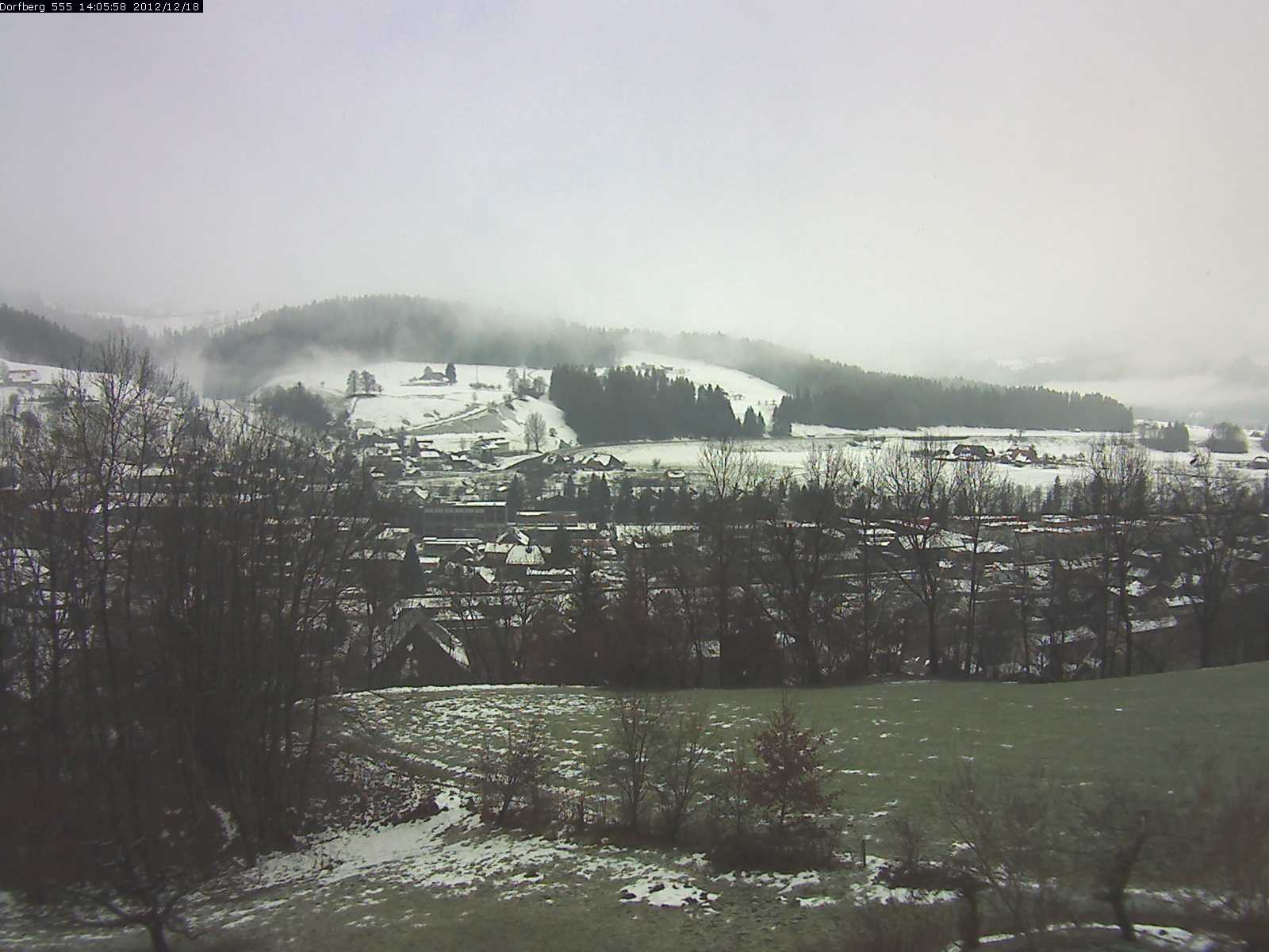 Webcam-Bild: Aussicht vom Dorfberg in Langnau 20121218-140600