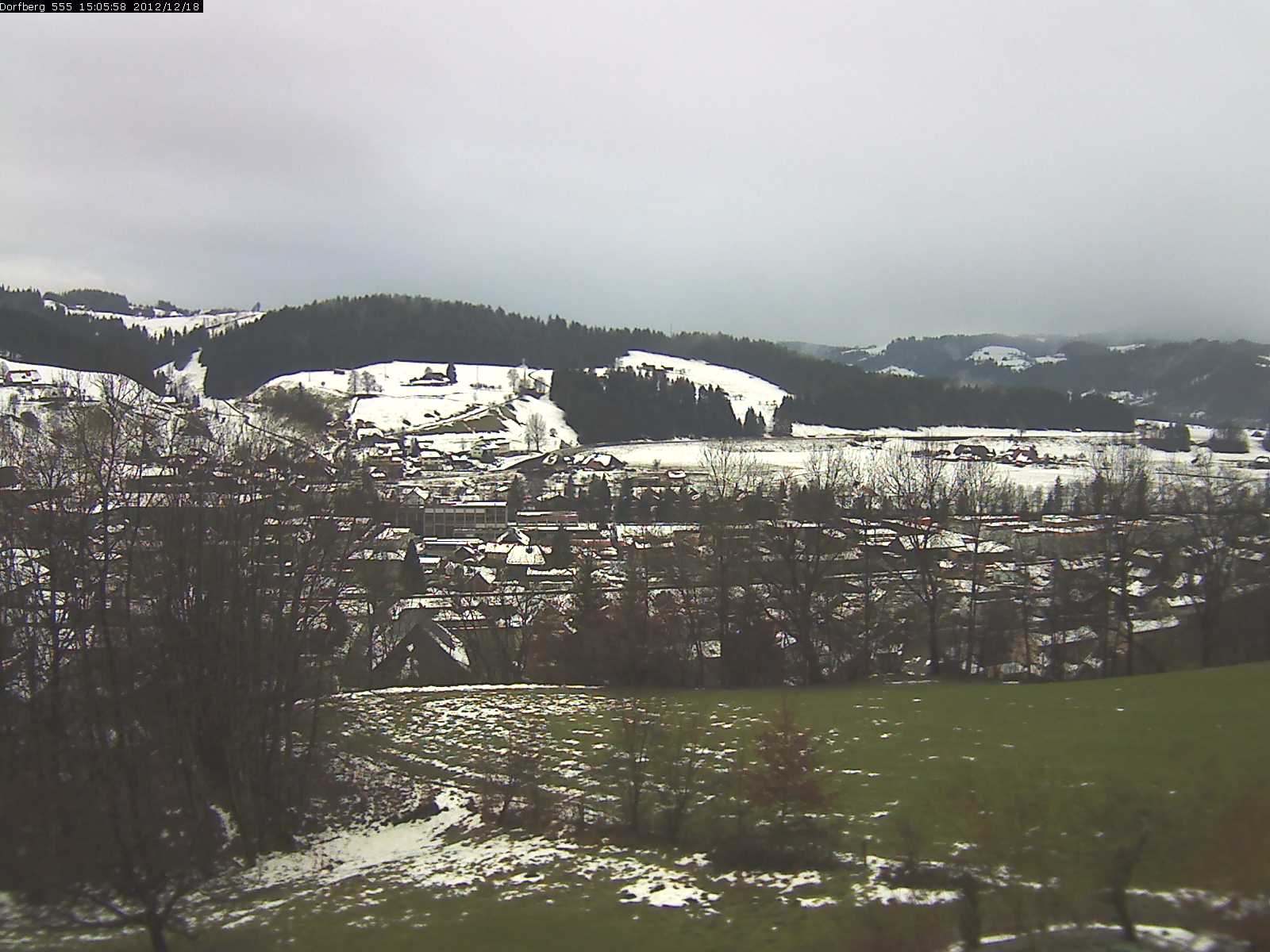 Webcam-Bild: Aussicht vom Dorfberg in Langnau 20121218-150600