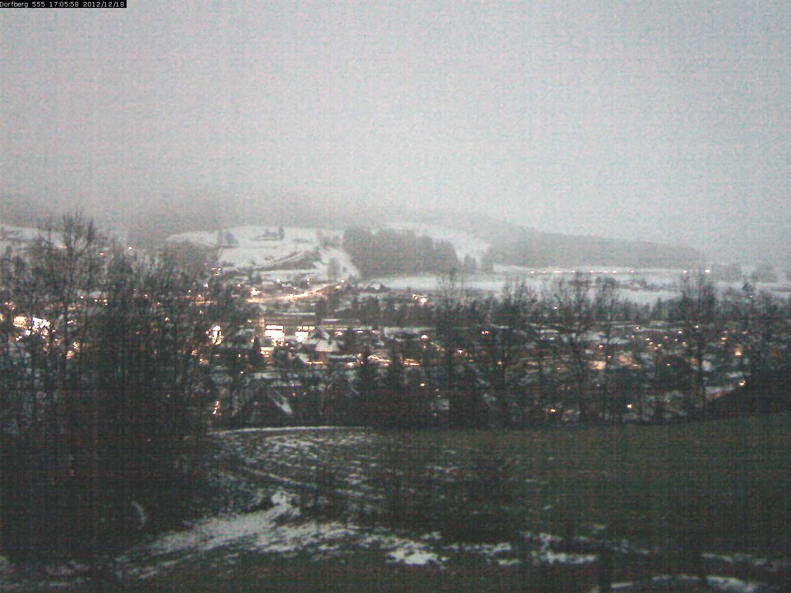 Webcam-Bild: Aussicht vom Dorfberg in Langnau 20121218-170600