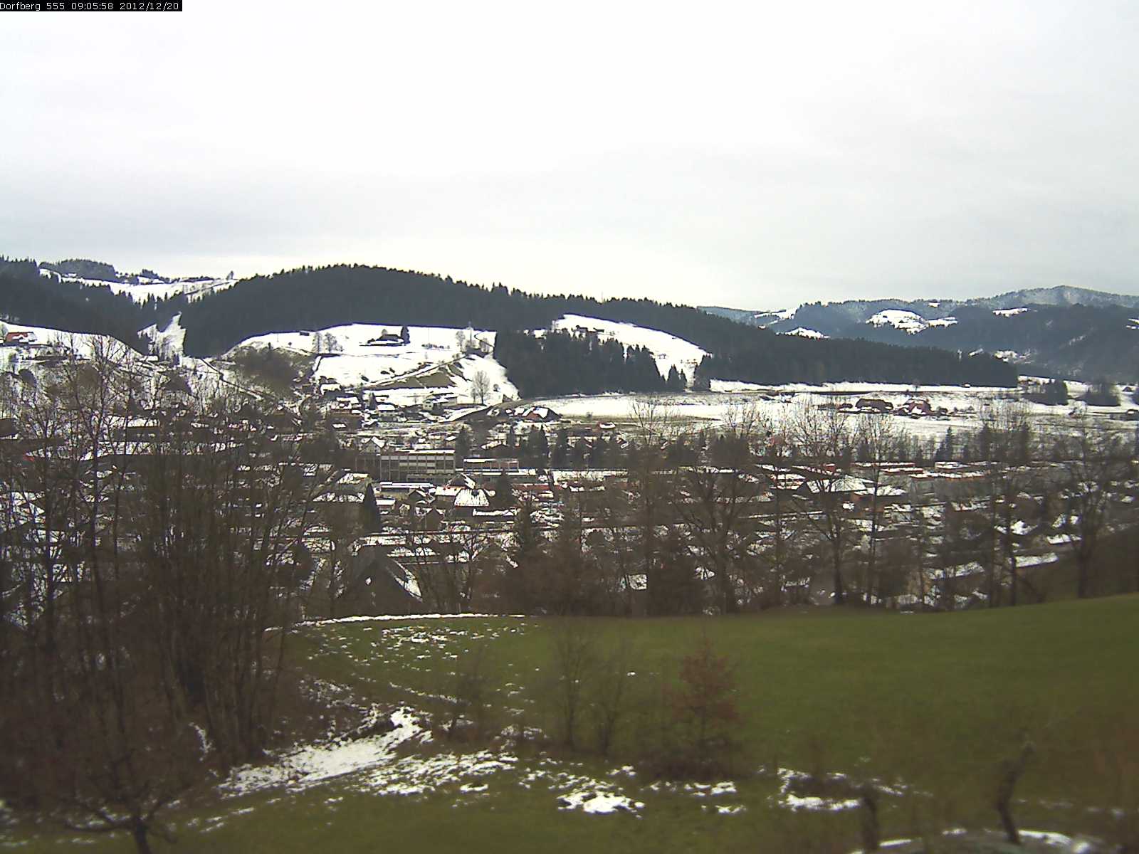 Webcam-Bild: Aussicht vom Dorfberg in Langnau 20121220-090600