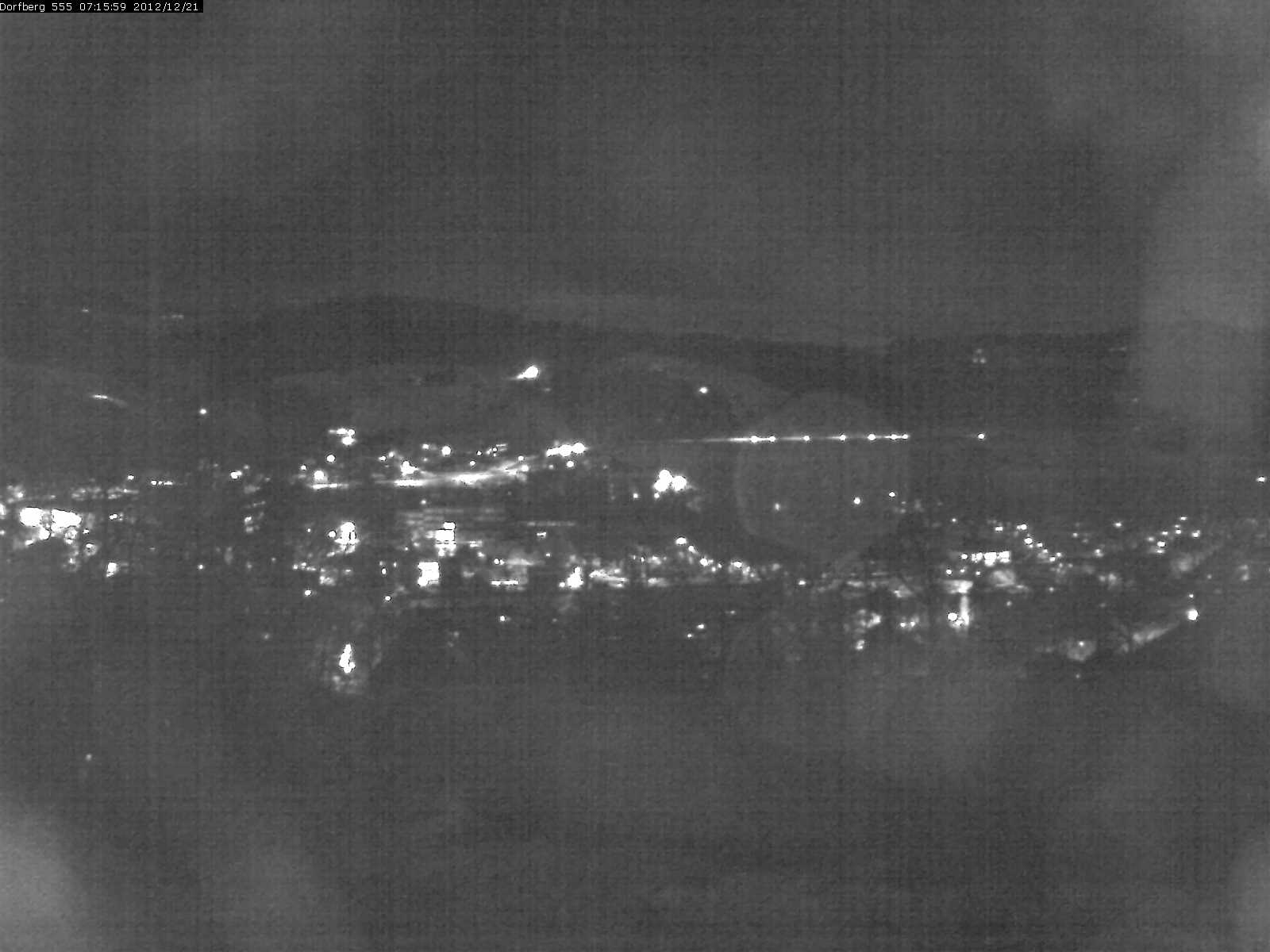 Webcam-Bild: Aussicht vom Dorfberg in Langnau 20121221-071600