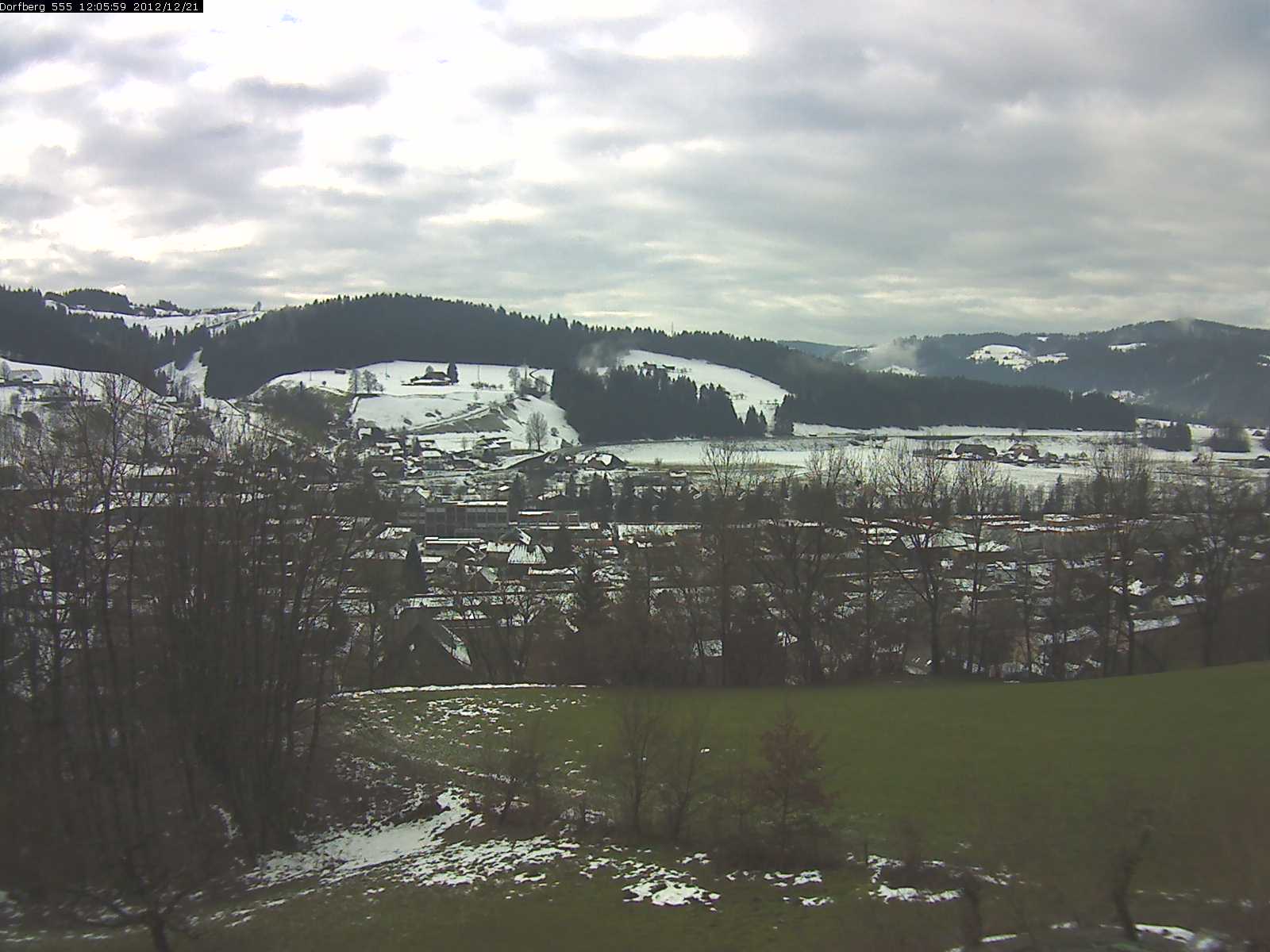 Webcam-Bild: Aussicht vom Dorfberg in Langnau 20121221-120600