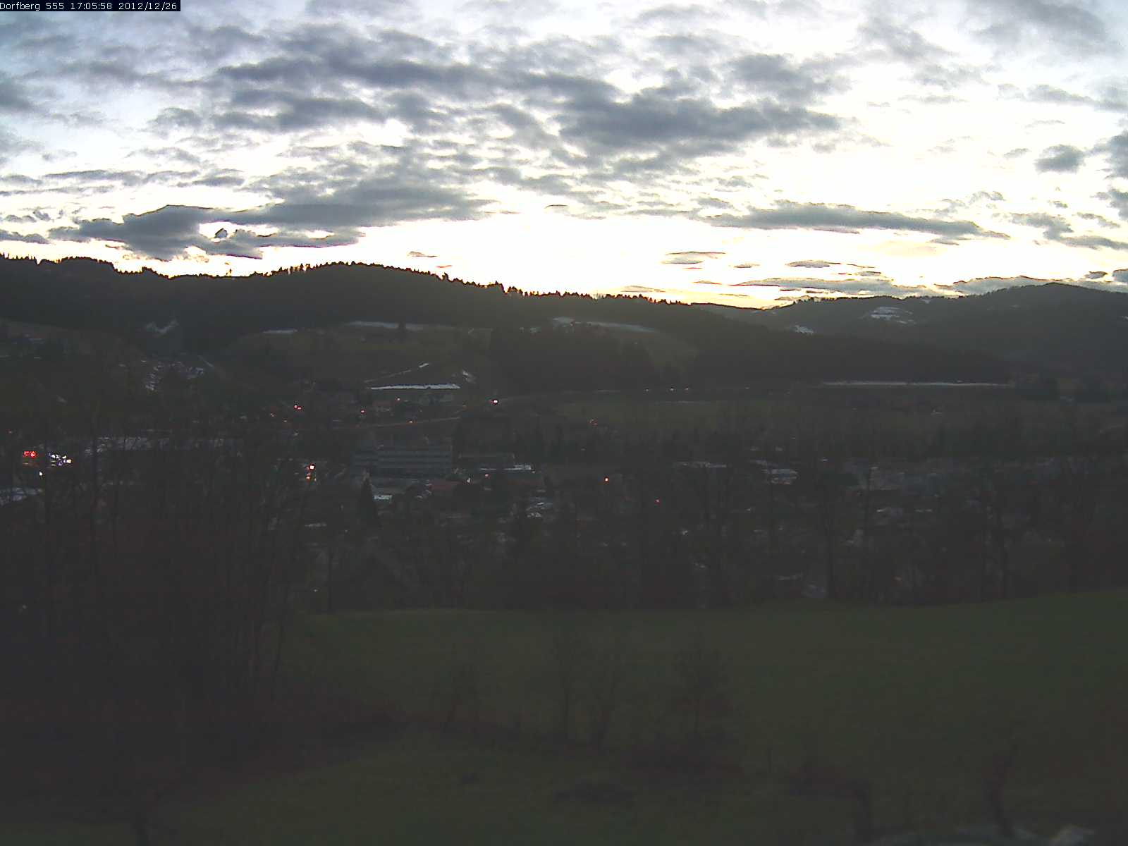 Webcam-Bild: Aussicht vom Dorfberg in Langnau 20121226-170600