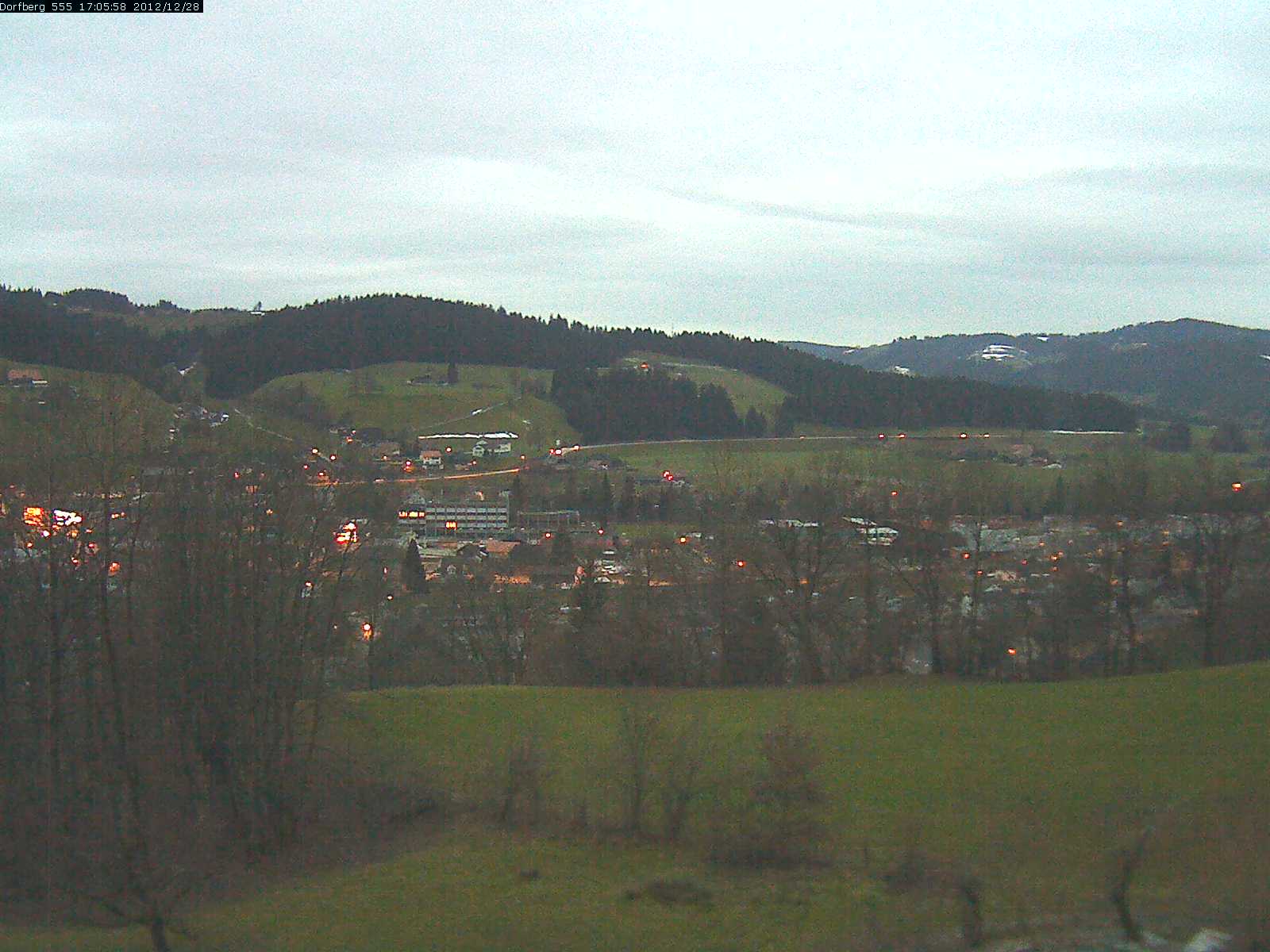 Webcam-Bild: Aussicht vom Dorfberg in Langnau 20121228-170600