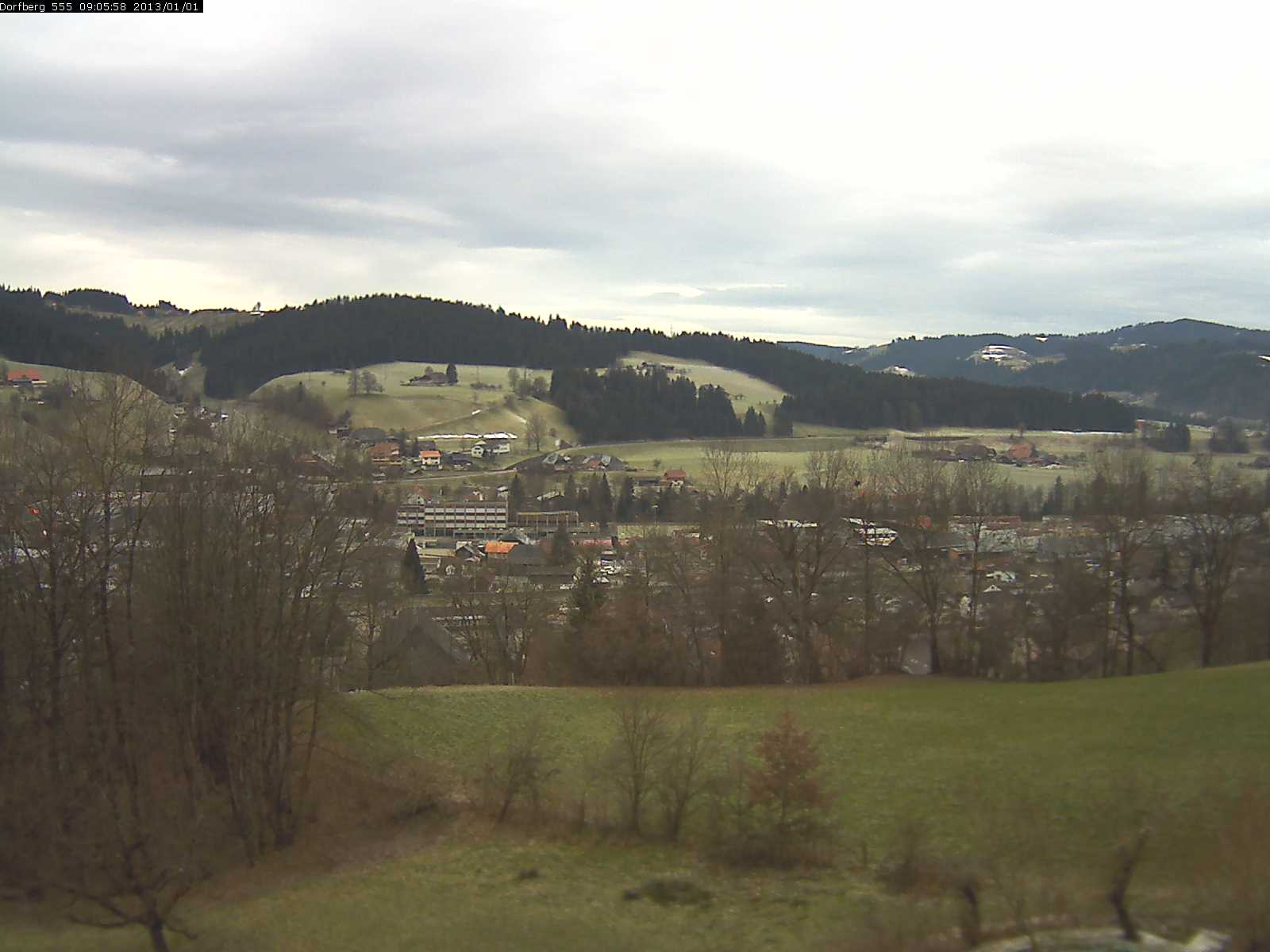 Webcam-Bild: Aussicht vom Dorfberg in Langnau 20130101-090600