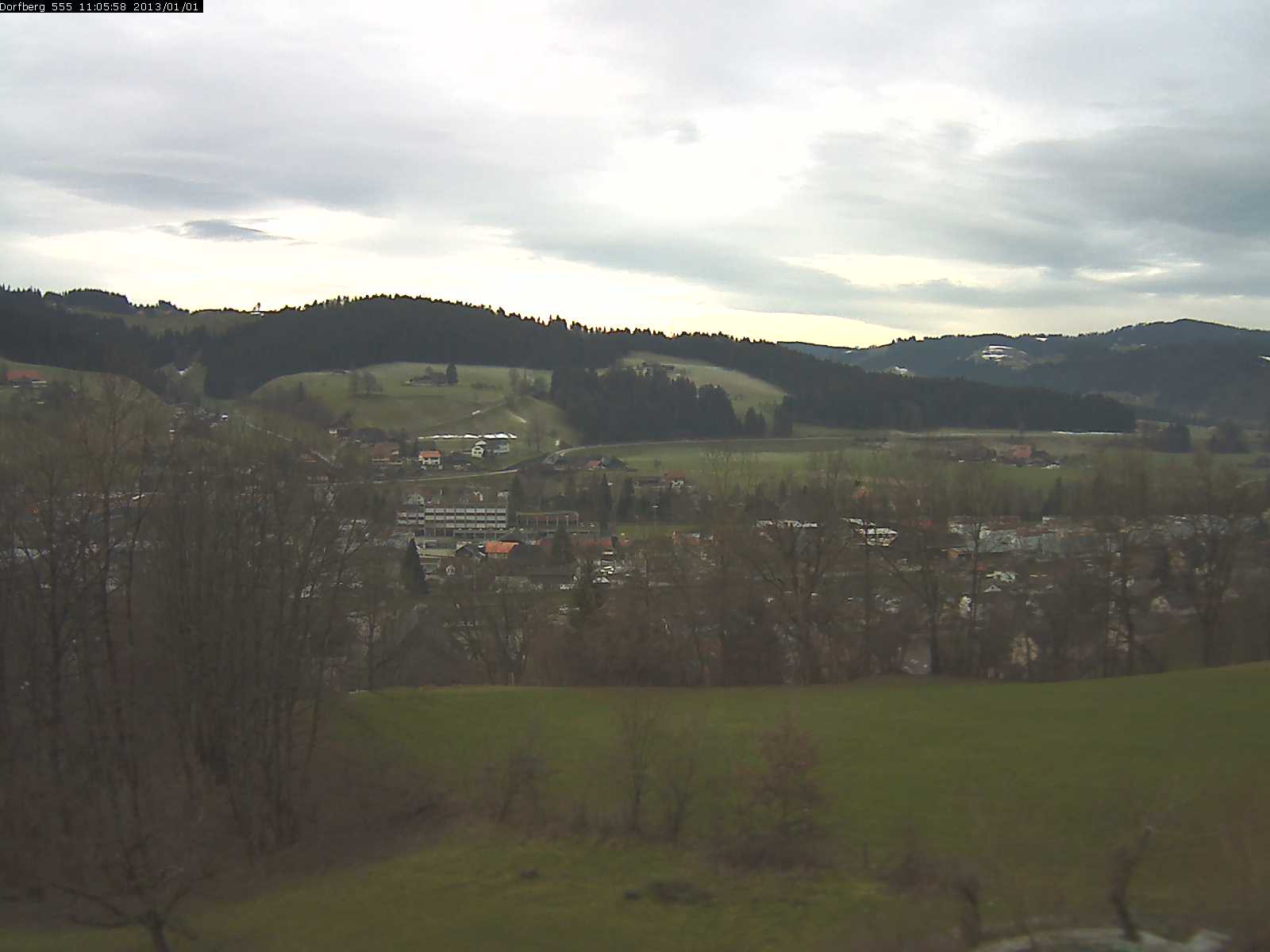 Webcam-Bild: Aussicht vom Dorfberg in Langnau 20130101-110600