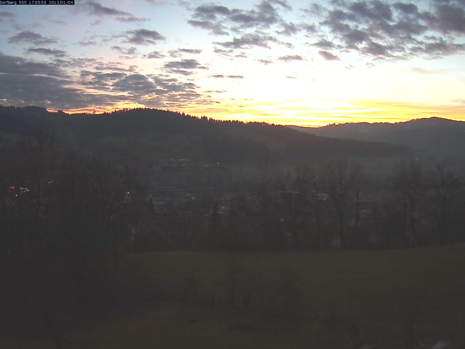 Webcam-Bild: Aussicht vom Dorfberg in Langnau 20130104-170600