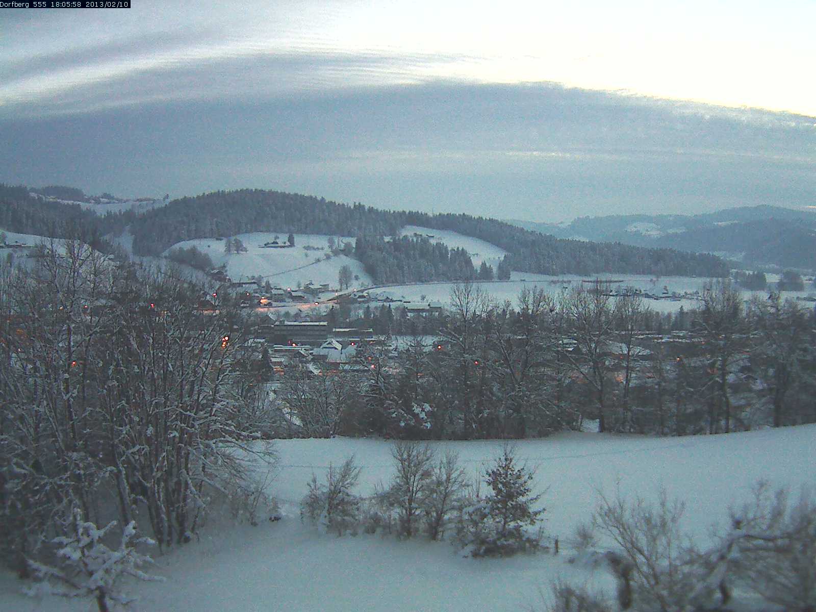 Webcam-Bild: Aussicht vom Dorfberg in Langnau 20130210-180600
