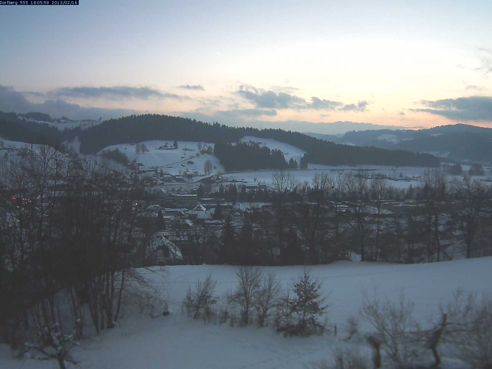 Webcam-Bild: Aussicht vom Dorfberg in Langnau 20130216-180600