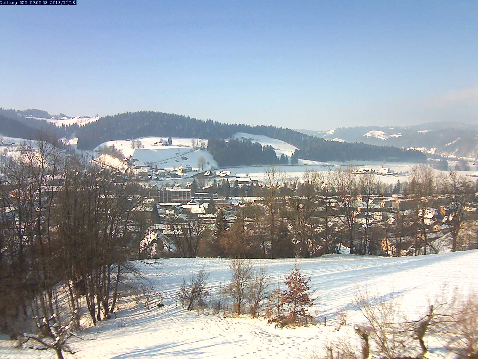 Webcam-Bild: Aussicht vom Dorfberg in Langnau 20130218-090600
