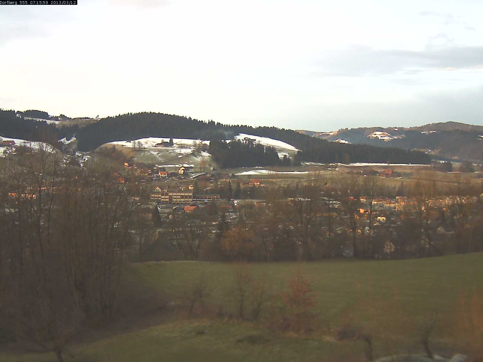 Webcam-Bild: Aussicht vom Dorfberg in Langnau 20130312-071600
