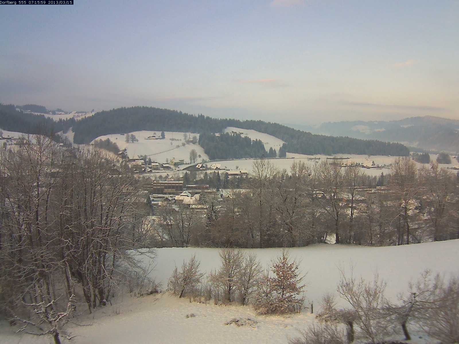 Webcam-Bild: Aussicht vom Dorfberg in Langnau 20130315-071600