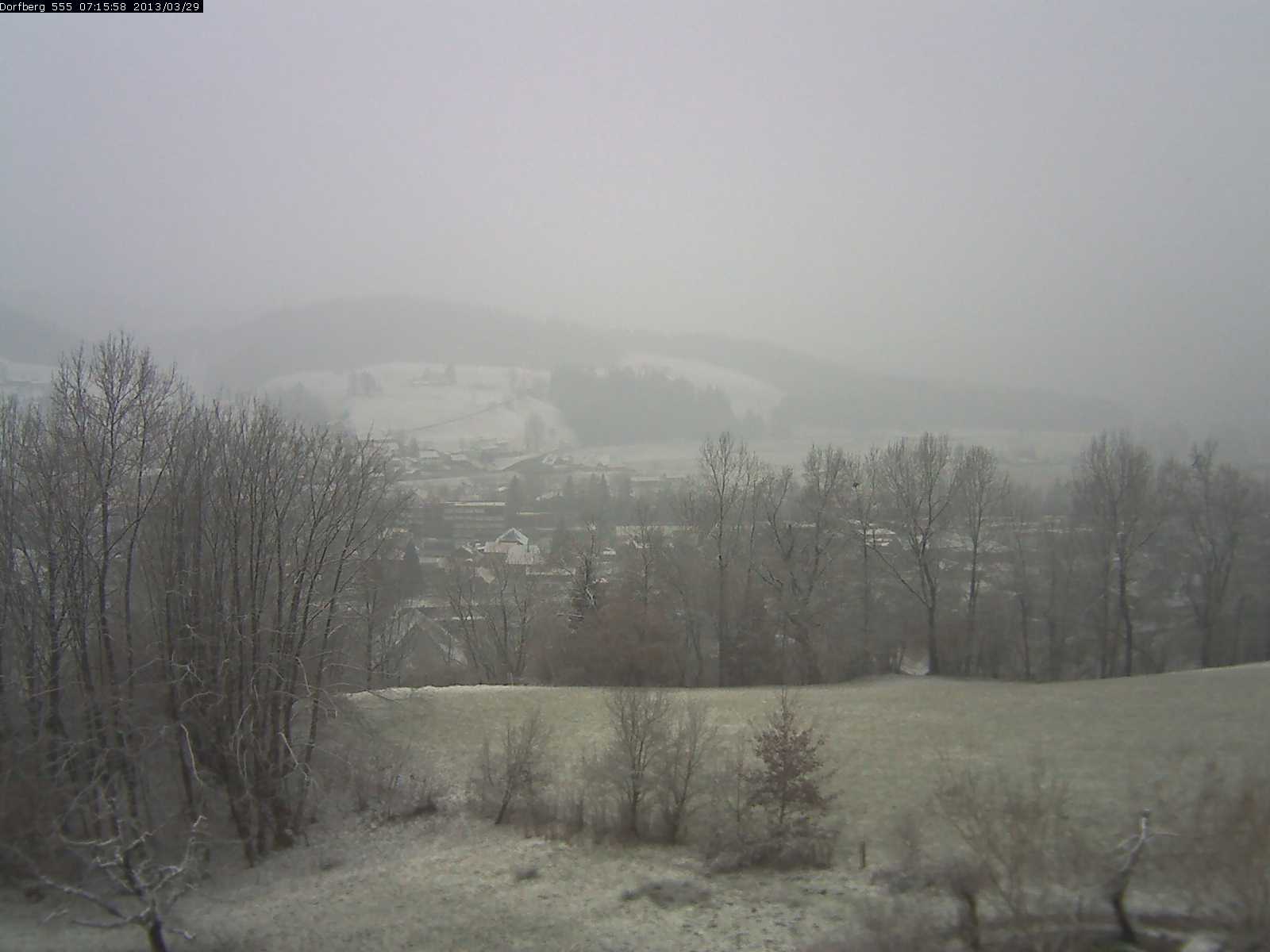 Webcam-Bild: Aussicht vom Dorfberg in Langnau 20130329-071600