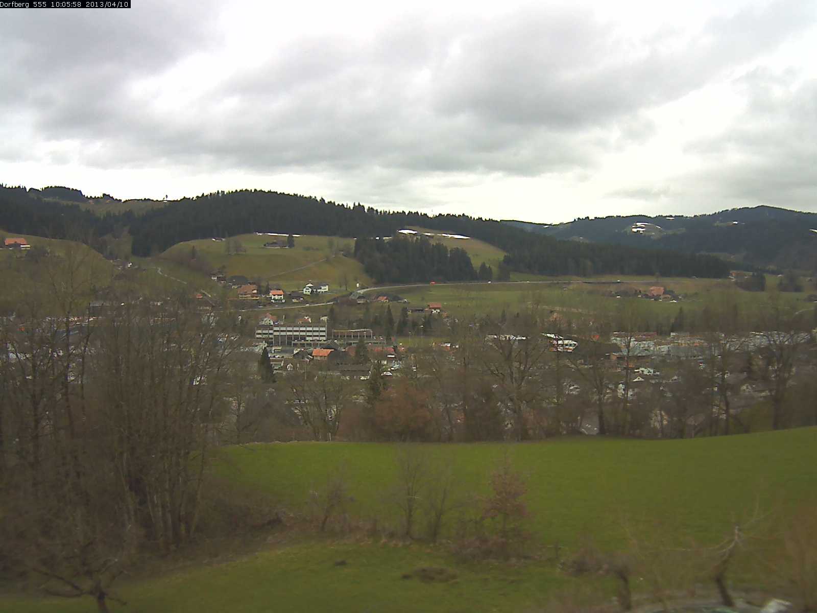 Webcam-Bild: Aussicht vom Dorfberg in Langnau 20130410-100600
