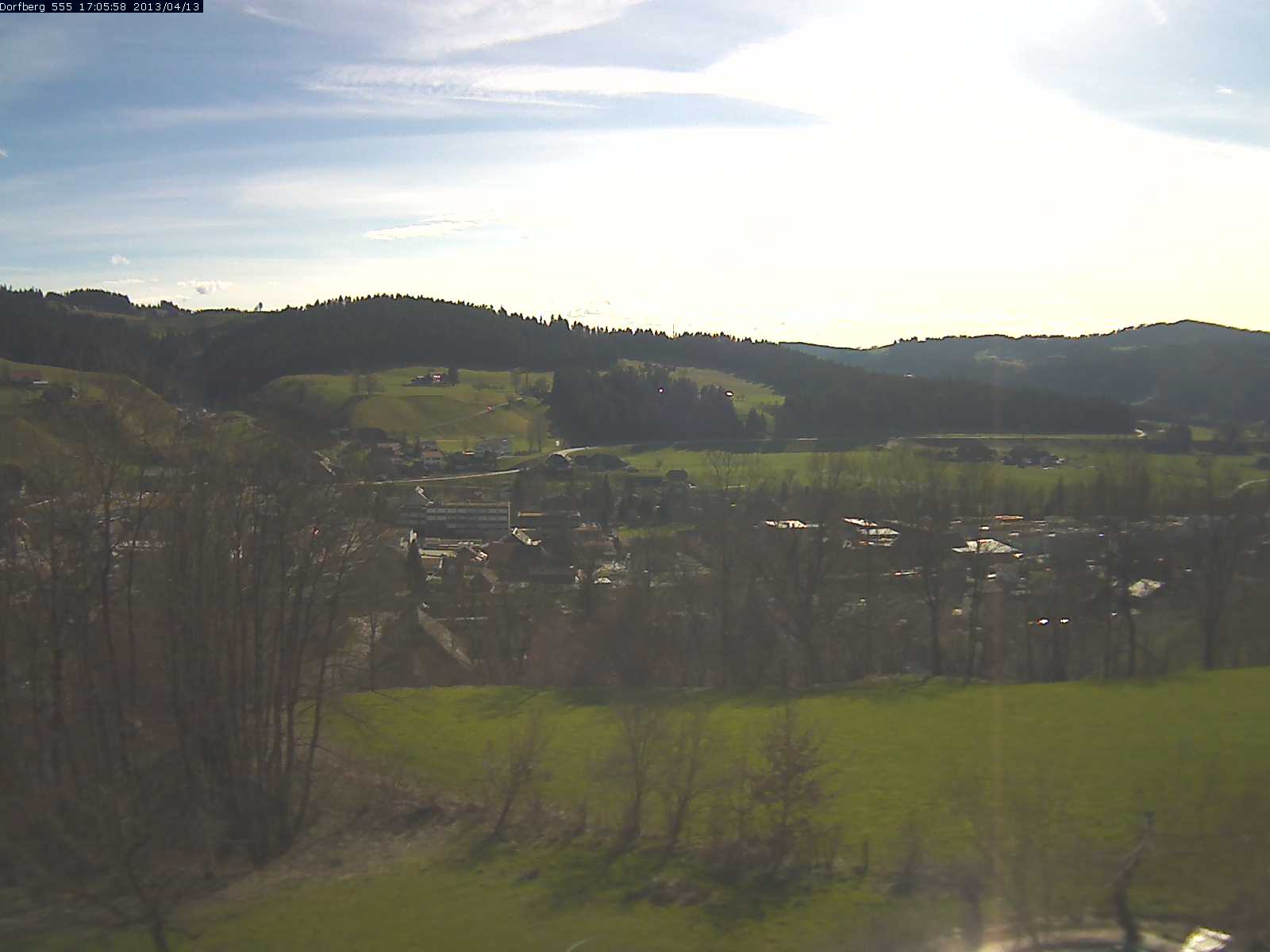 Webcam-Bild: Aussicht vom Dorfberg in Langnau 20130413-170600