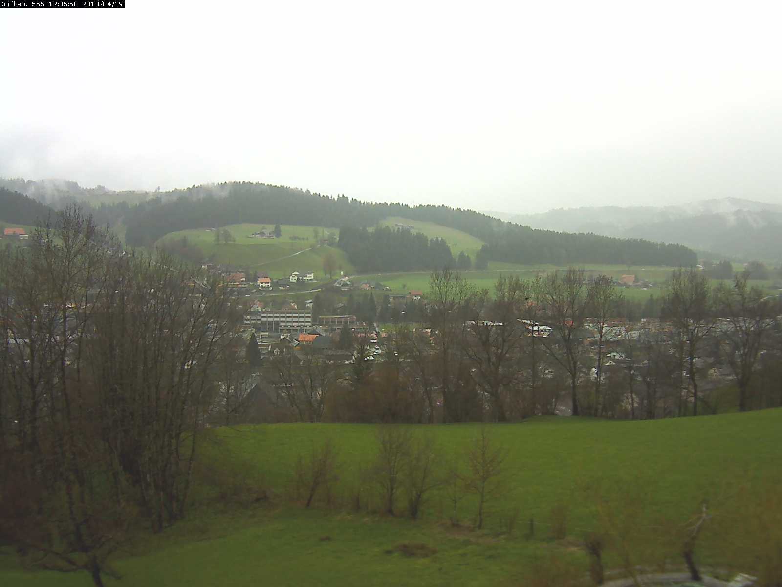 Webcam-Bild: Aussicht vom Dorfberg in Langnau 20130419-120600