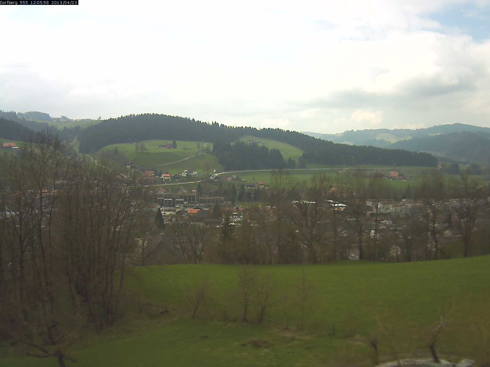 Webcam-Bild: Aussicht vom Dorfberg in Langnau 20130423-120600