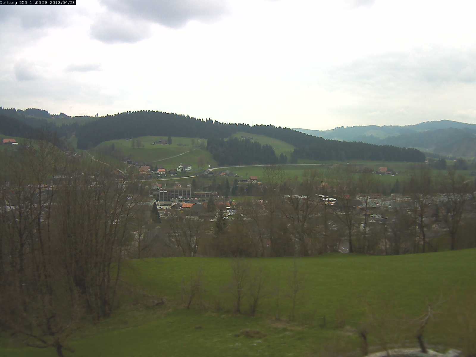 Webcam-Bild: Aussicht vom Dorfberg in Langnau 20130423-140600