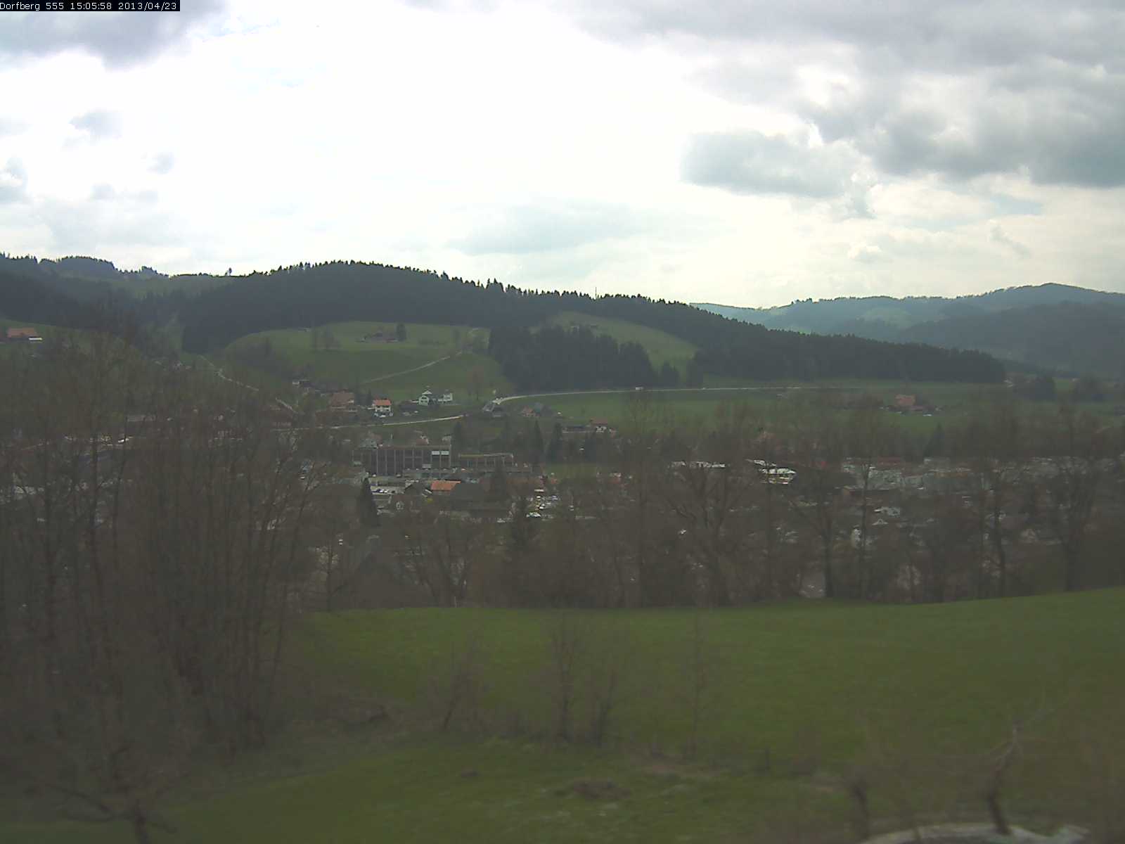 Webcam-Bild: Aussicht vom Dorfberg in Langnau 20130423-150600