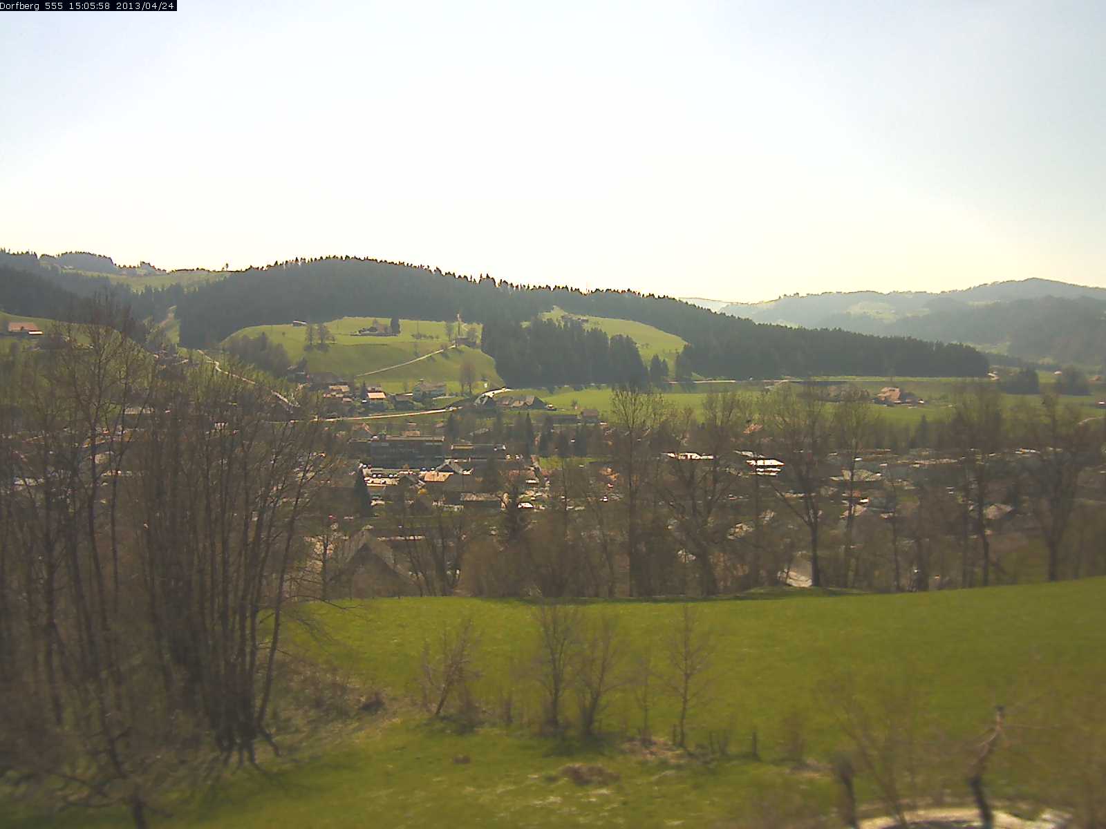 Webcam-Bild: Aussicht vom Dorfberg in Langnau 20130424-150600