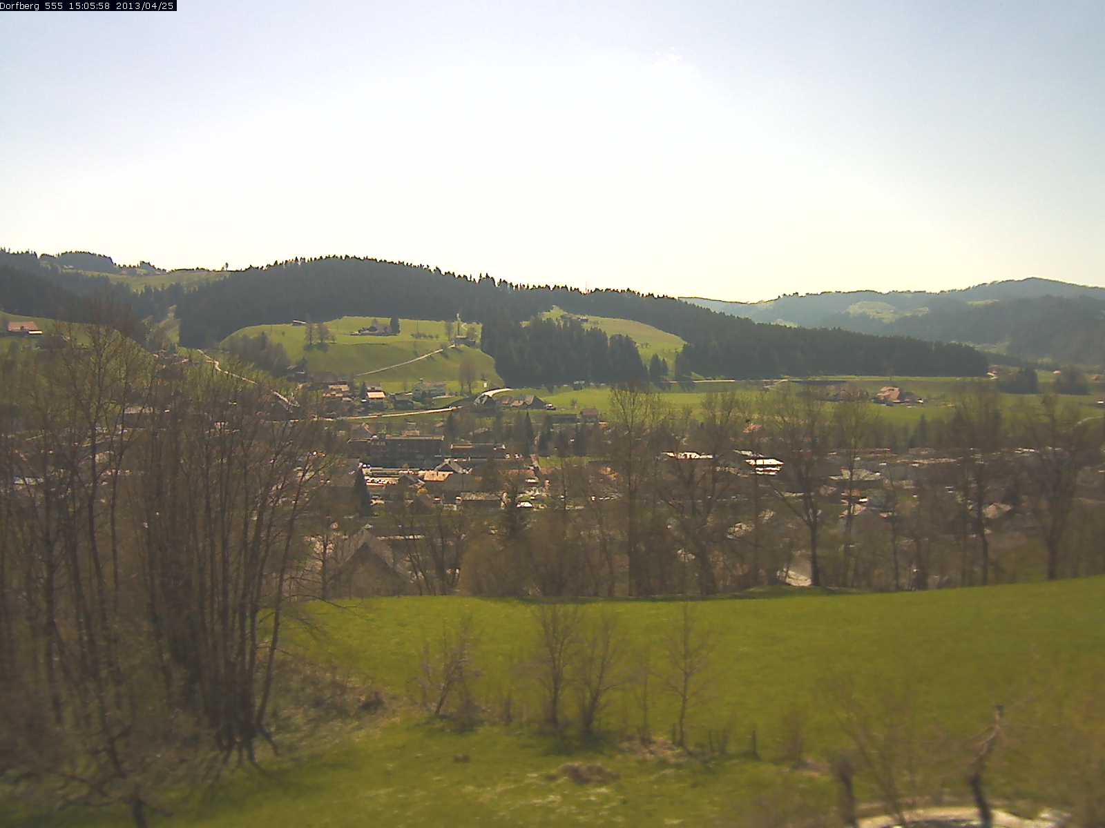 Webcam-Bild: Aussicht vom Dorfberg in Langnau 20130425-150600