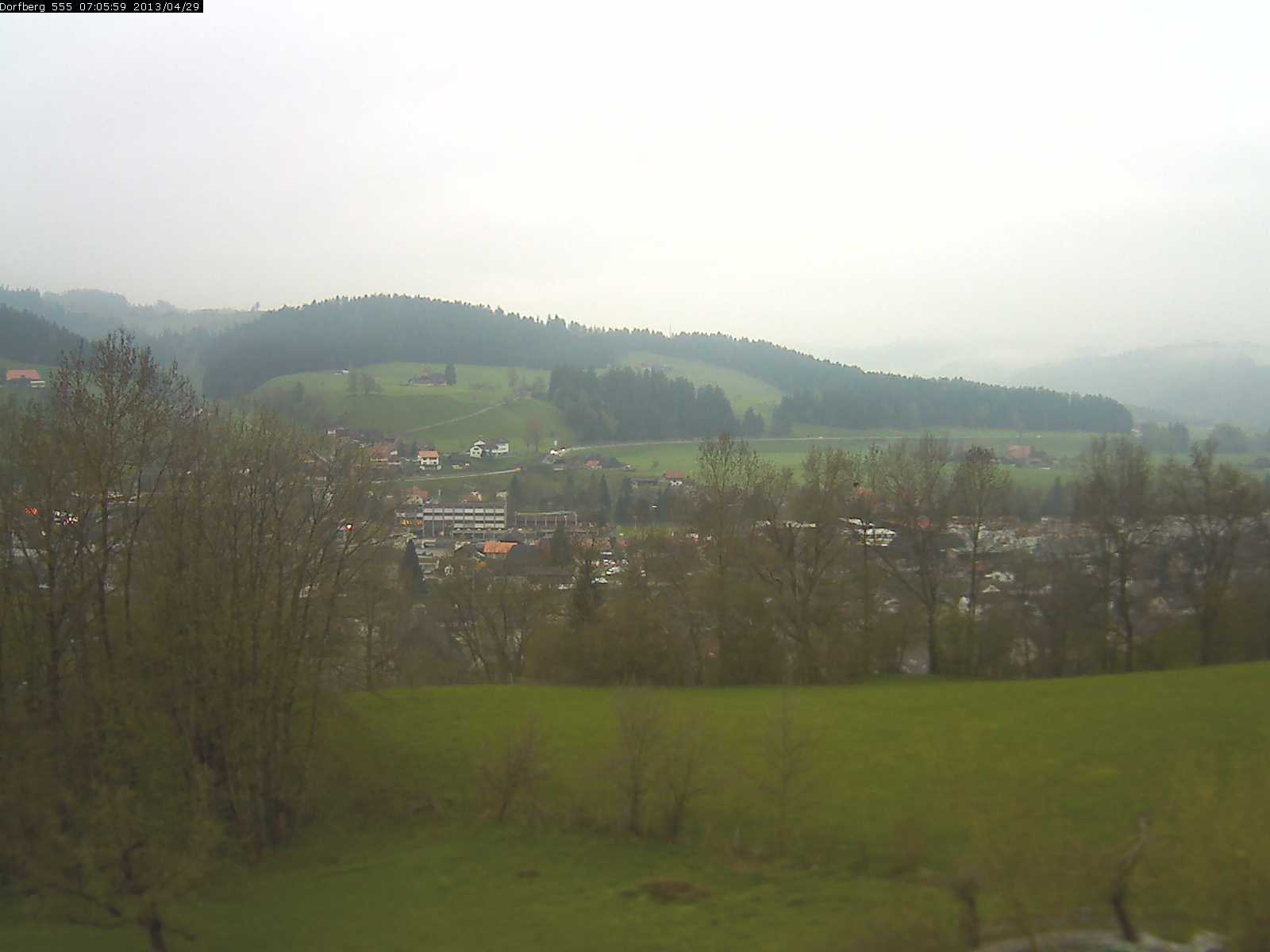 Webcam-Bild: Aussicht vom Dorfberg in Langnau 20130429-070600