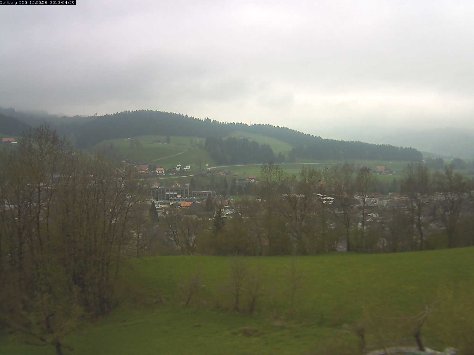Webcam-Bild: Aussicht vom Dorfberg in Langnau 20130429-120600