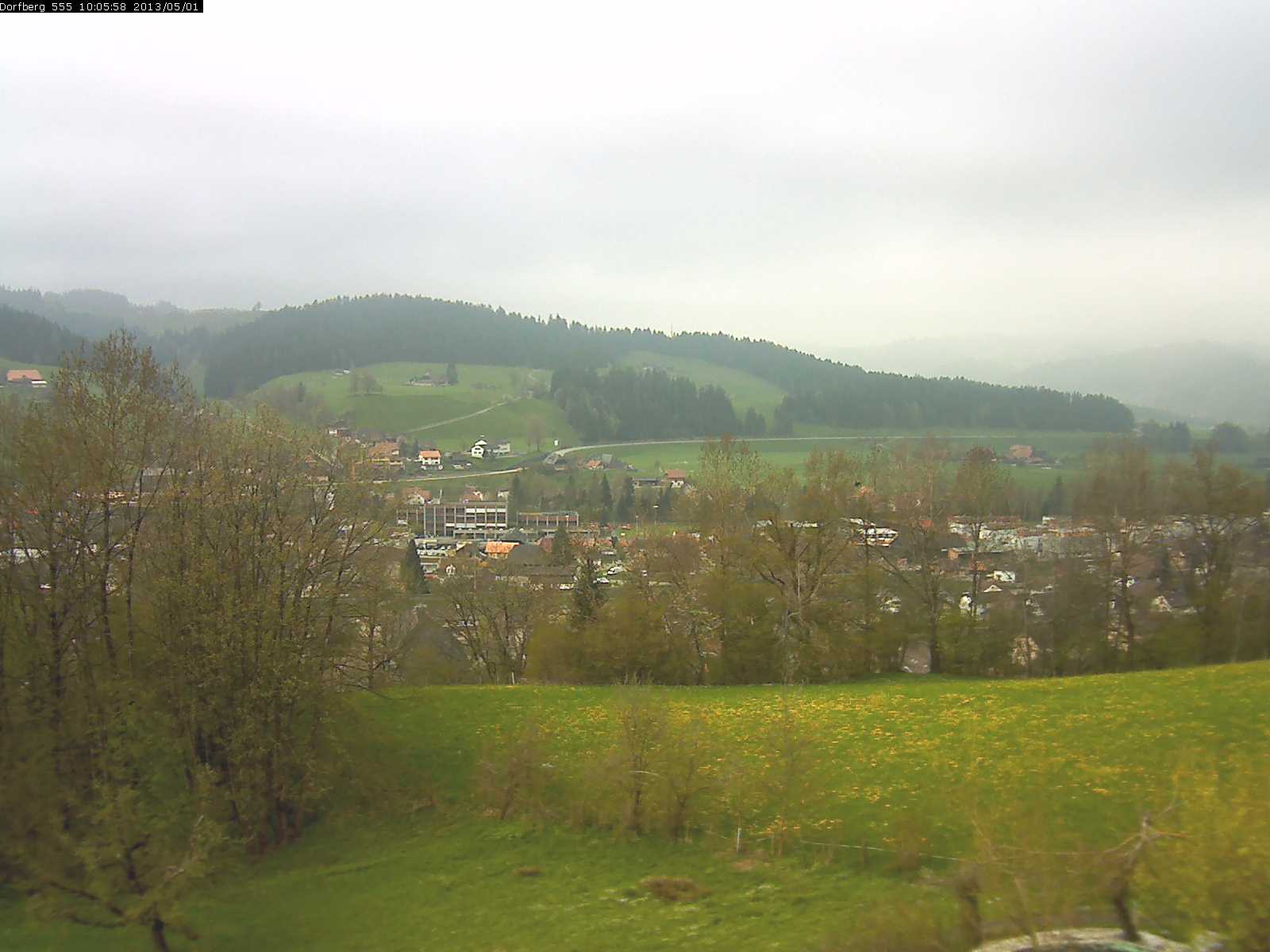 Webcam-Bild: Aussicht vom Dorfberg in Langnau 20130501-100600