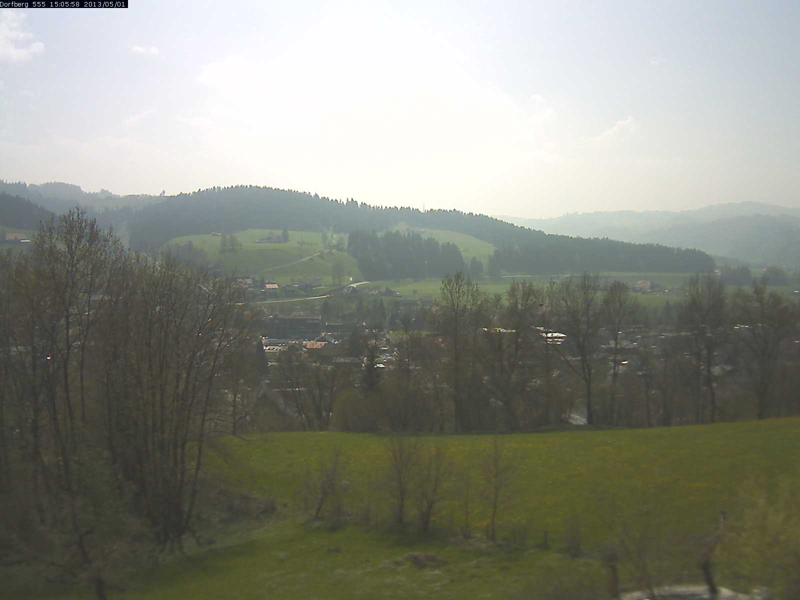 Webcam-Bild: Aussicht vom Dorfberg in Langnau 20130501-150600