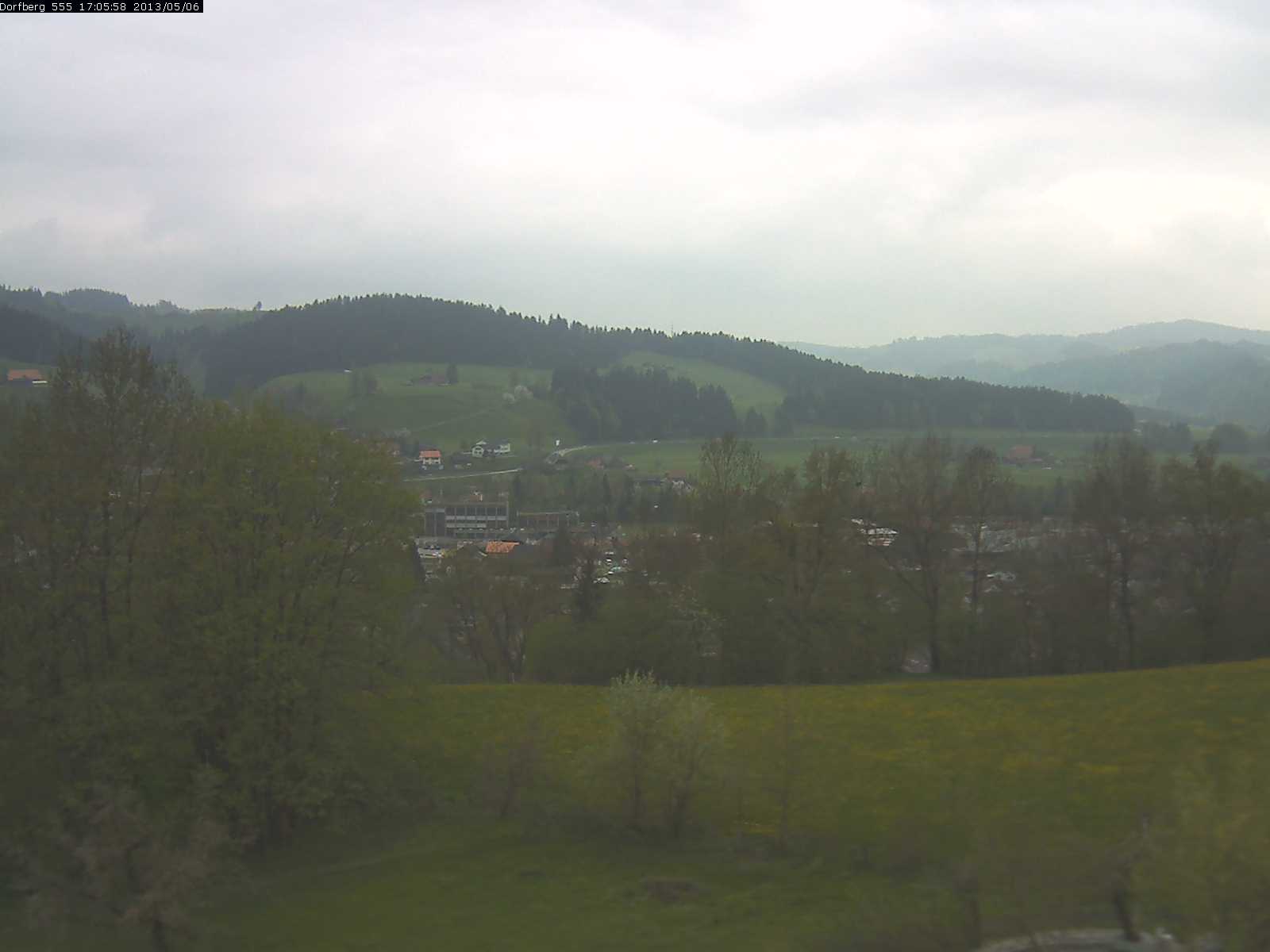 Webcam-Bild: Aussicht vom Dorfberg in Langnau 20130506-170600