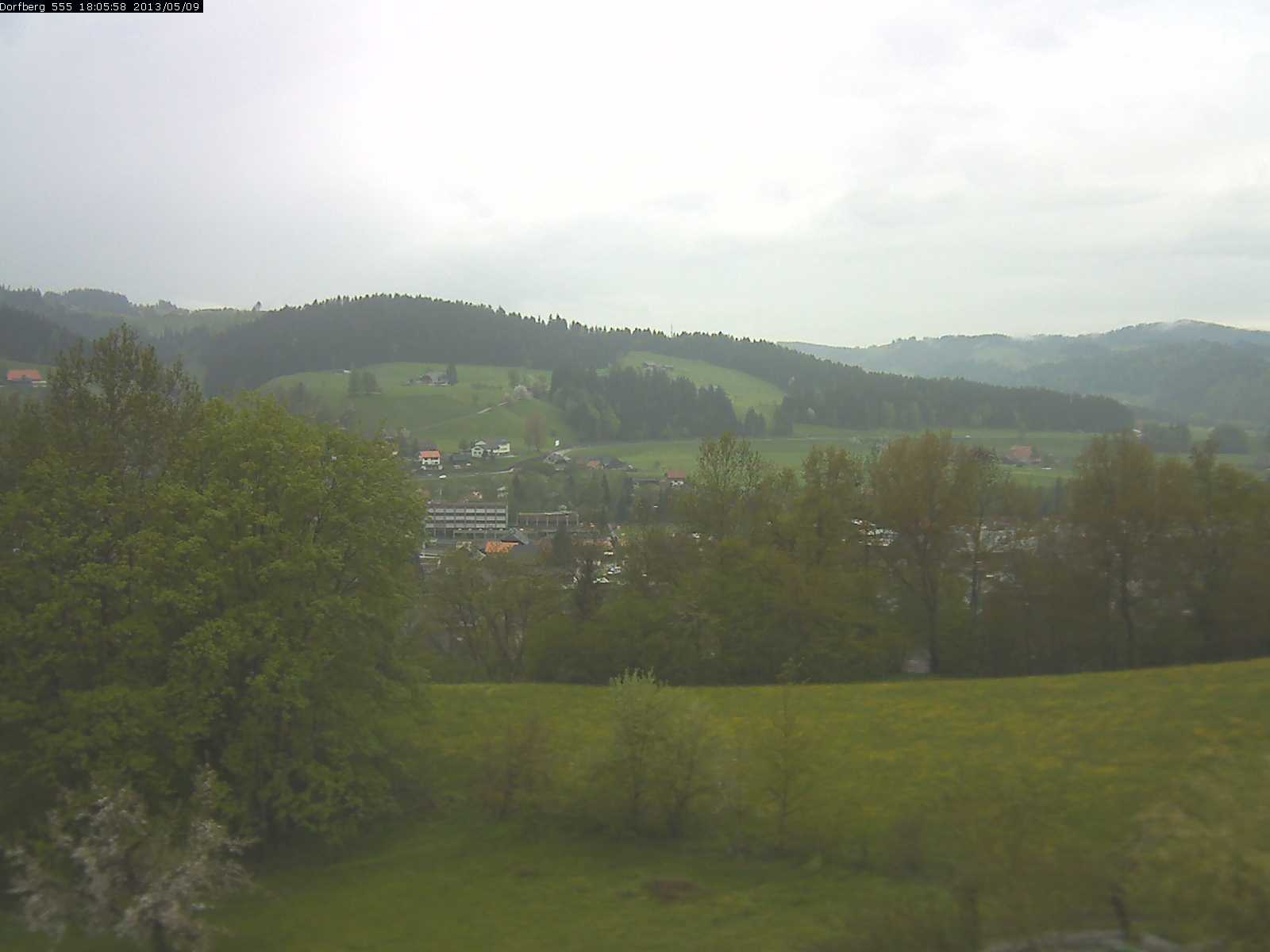 Webcam-Bild: Aussicht vom Dorfberg in Langnau 20130509-180600