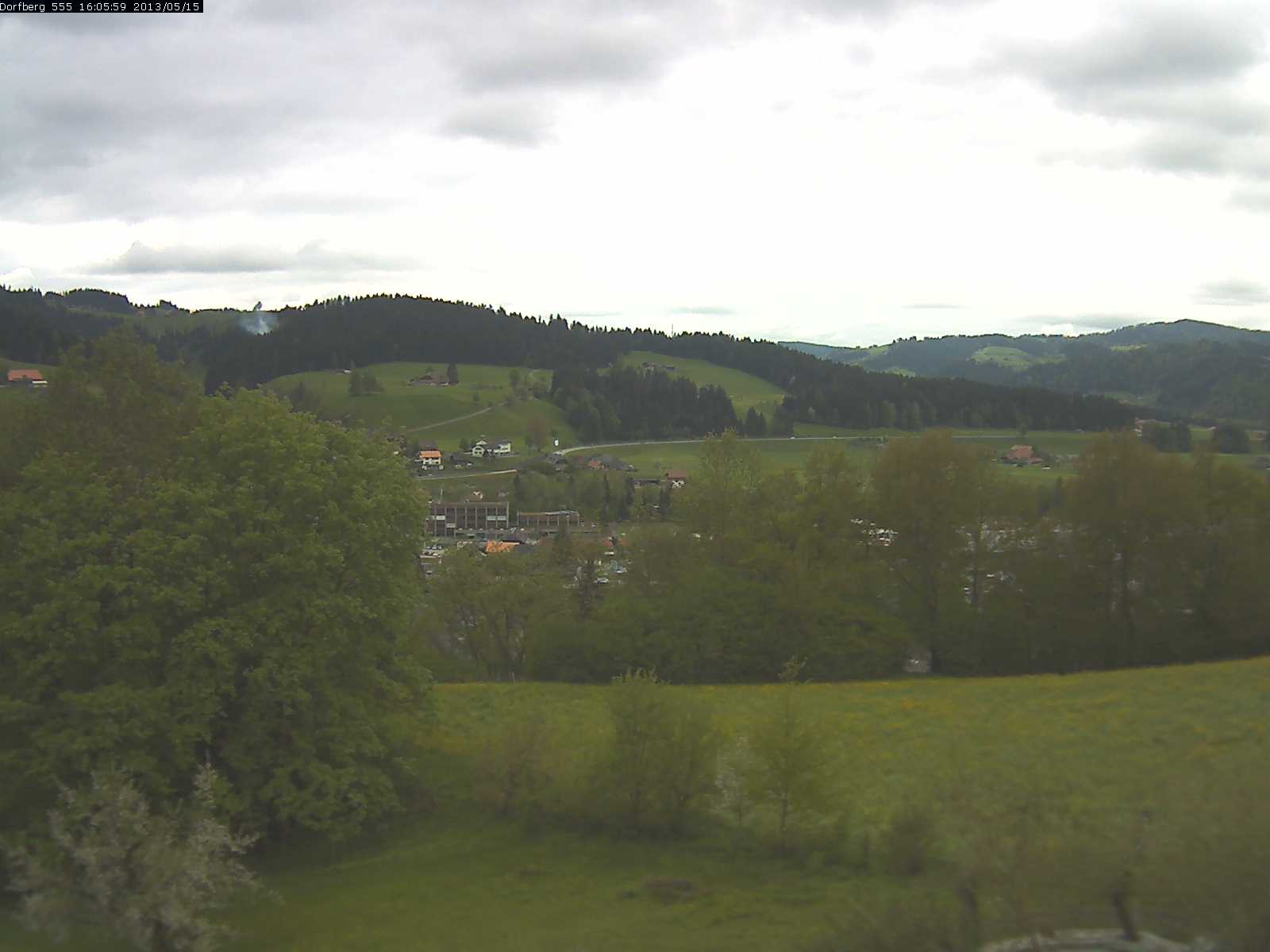 Webcam-Bild: Aussicht vom Dorfberg in Langnau 20130515-160600