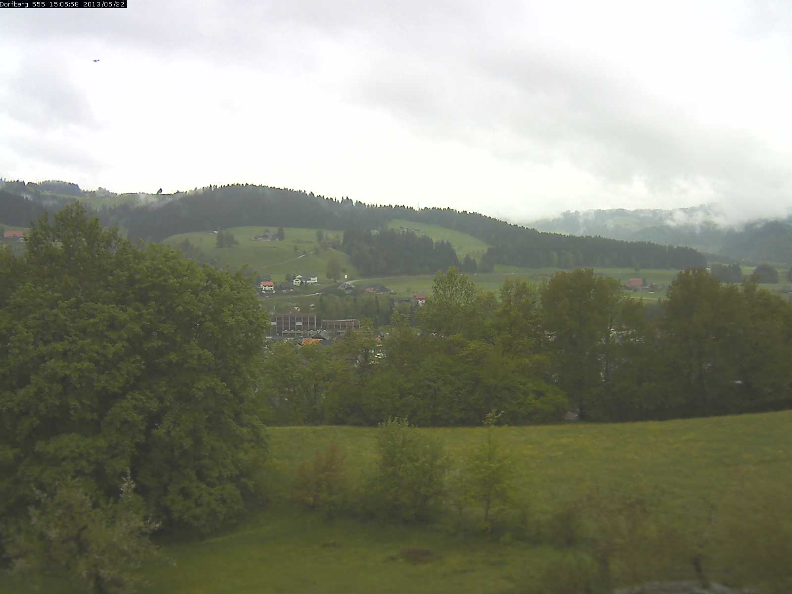 Webcam-Bild: Aussicht vom Dorfberg in Langnau 20130522-150600