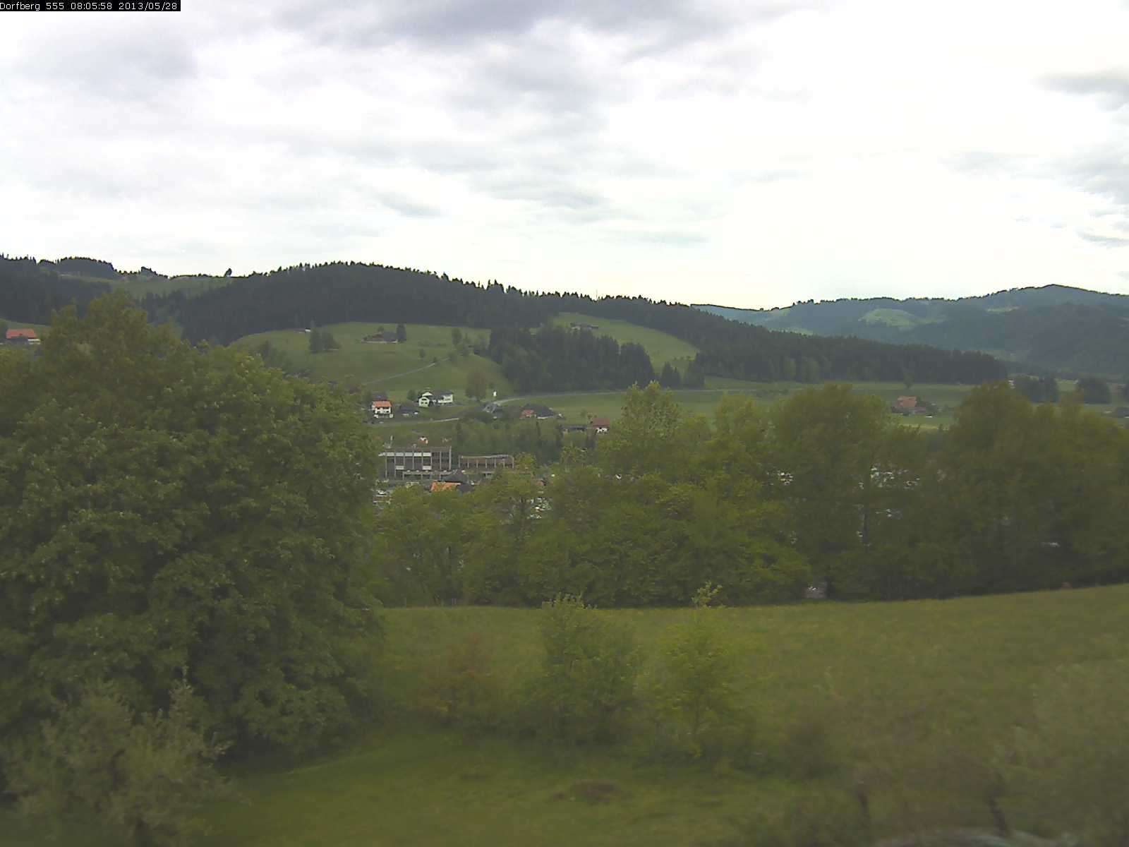 Webcam-Bild: Aussicht vom Dorfberg in Langnau 20130528-080600