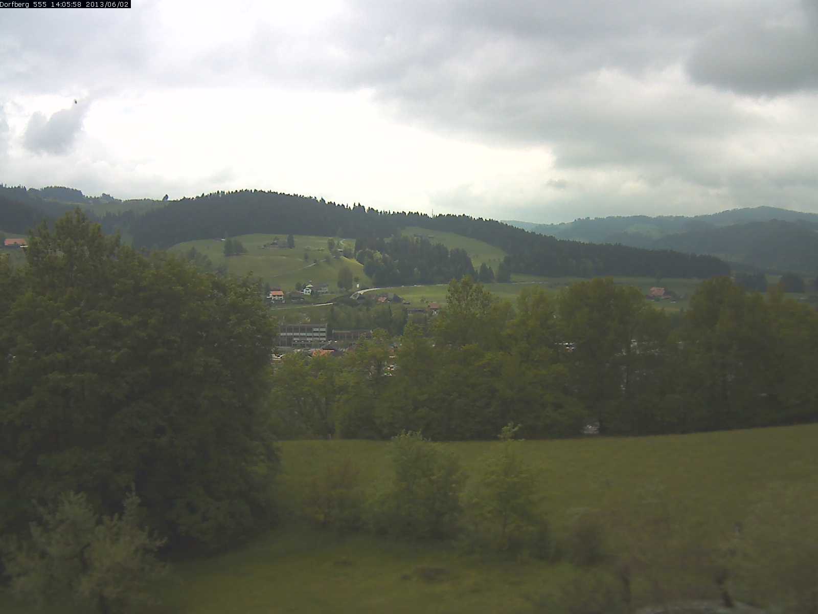 Webcam-Bild: Aussicht vom Dorfberg in Langnau 20130602-140600