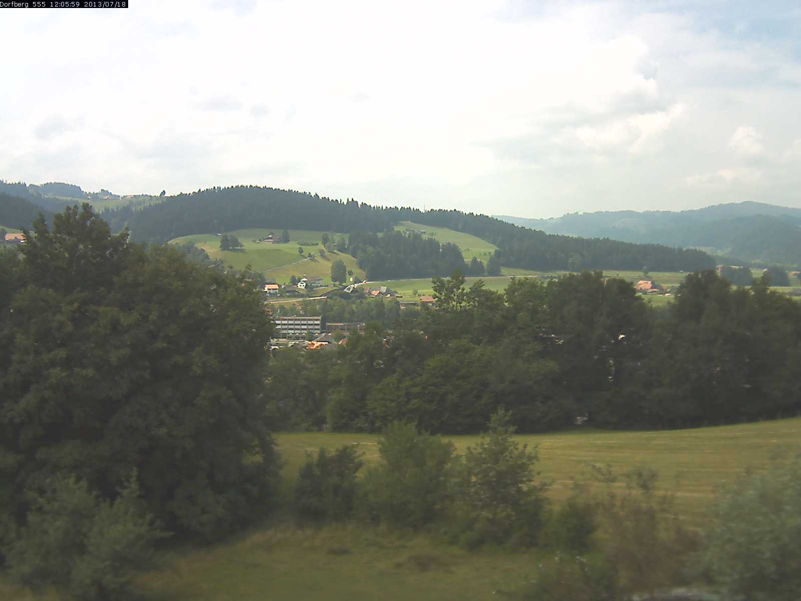 Webcam-Bild: Aussicht vom Dorfberg in Langnau 20130718-120600