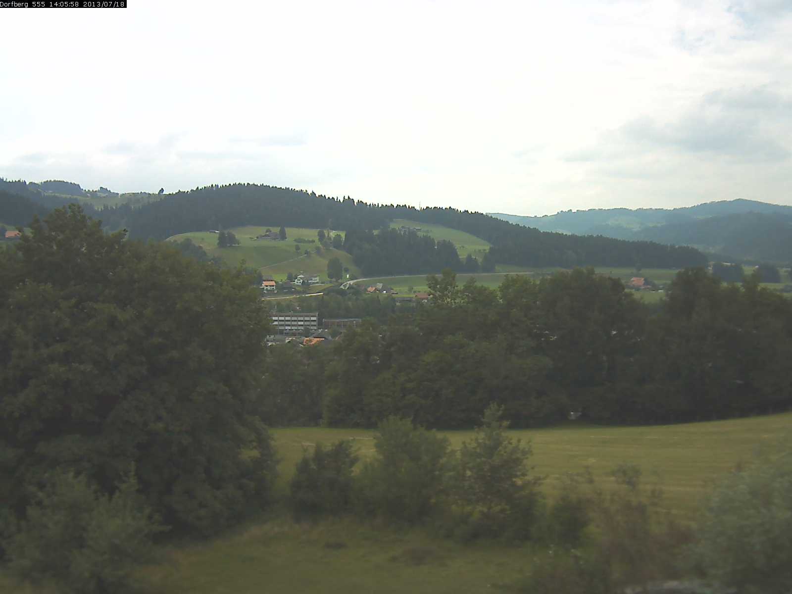 Webcam-Bild: Aussicht vom Dorfberg in Langnau 20130718-140600