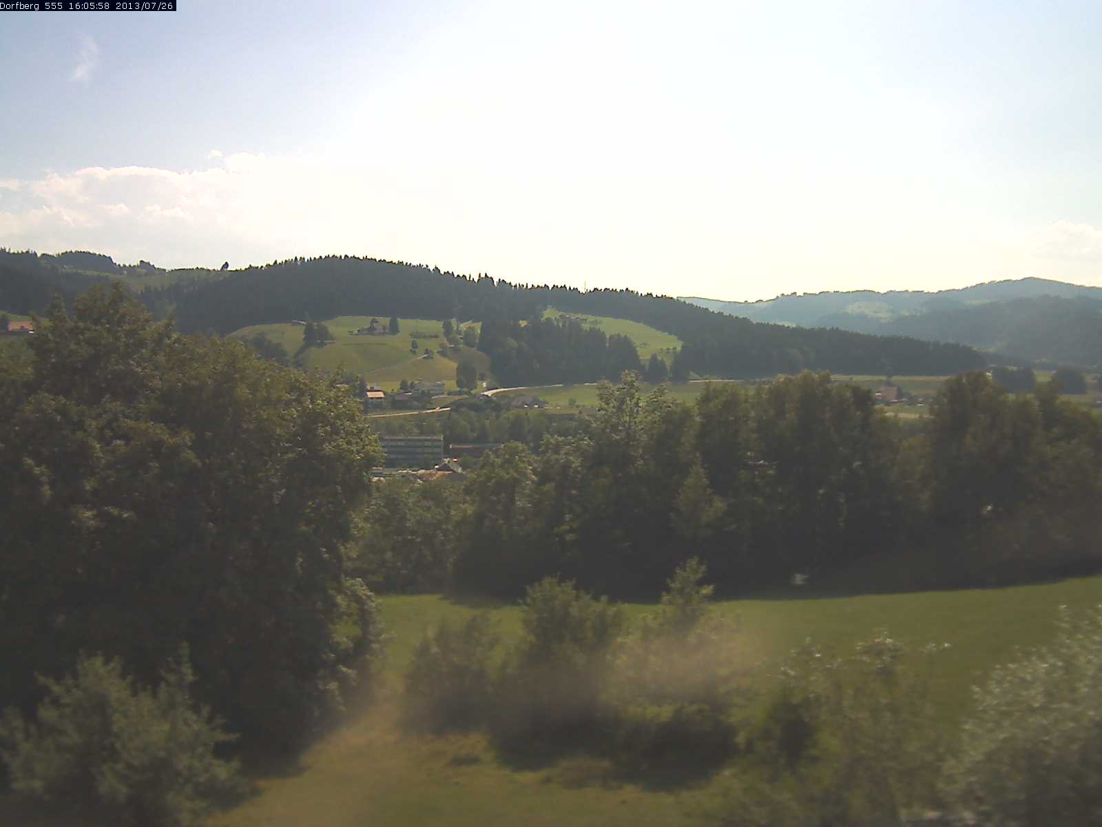 Webcam-Bild: Aussicht vom Dorfberg in Langnau 20130726-160600